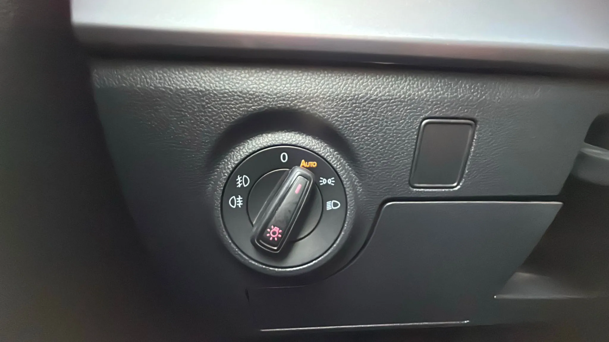 SEAT Ibiza 1.0 TSI FR XL - foto 18