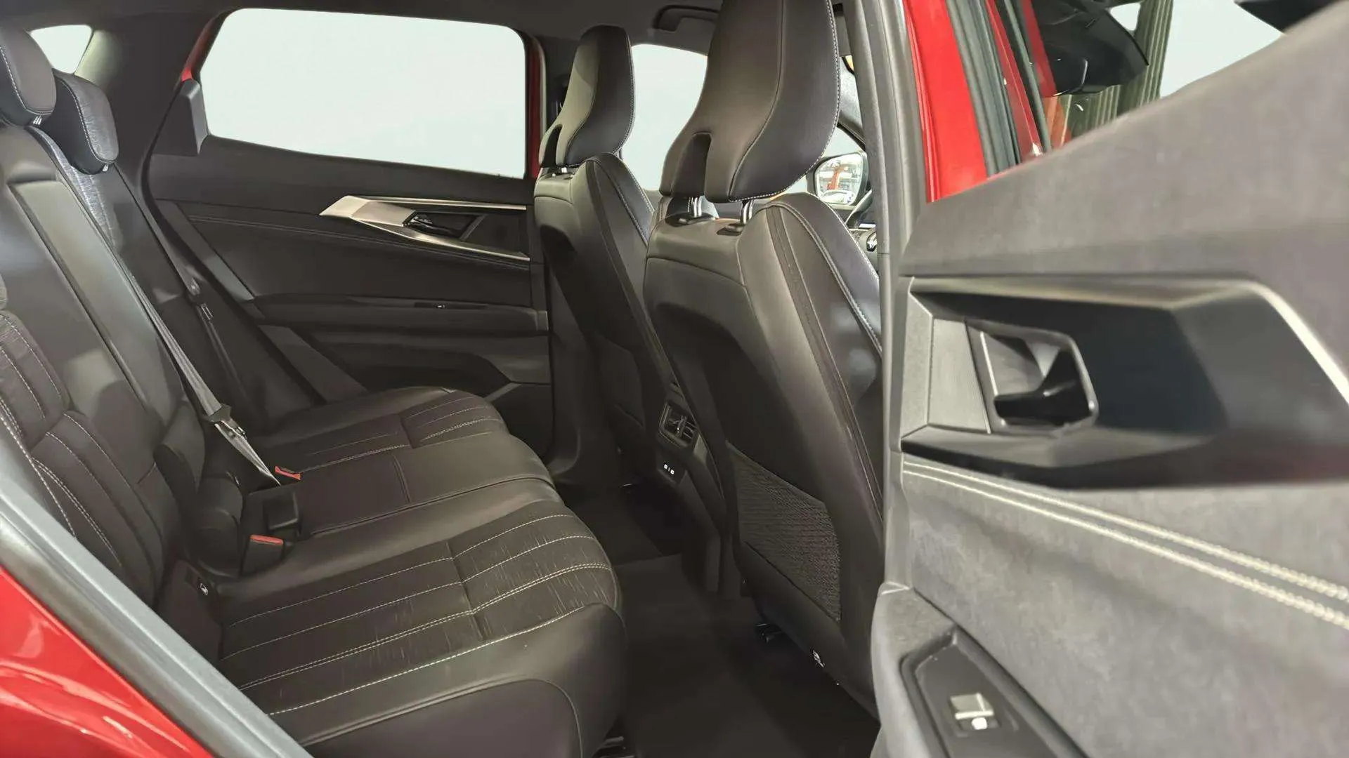 Renault Austral Techno Mild Hybrid - foto 23