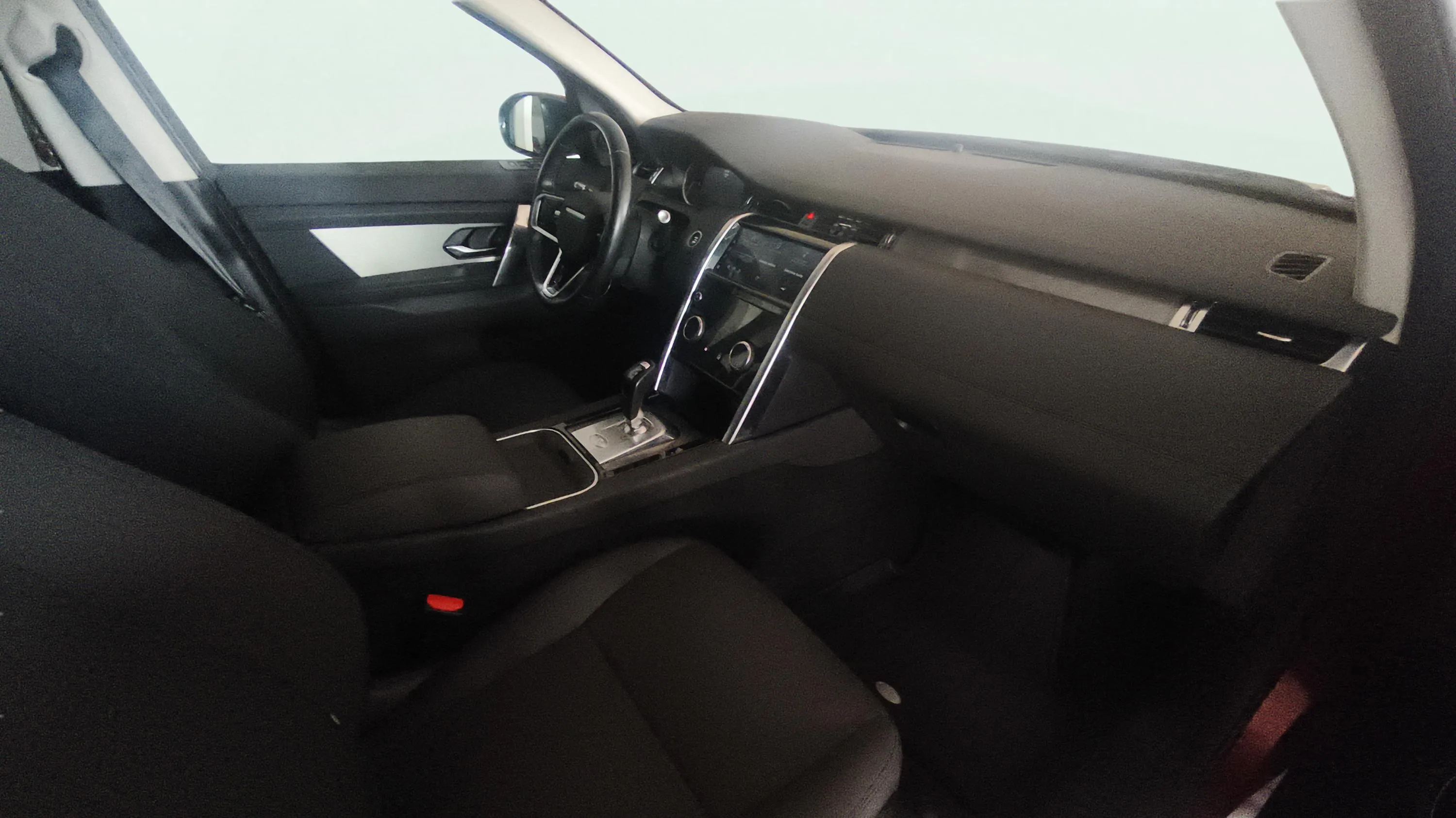 Land Rover Discovery Sport 2.0D TD4 AWD MHEV SE - foto 10
