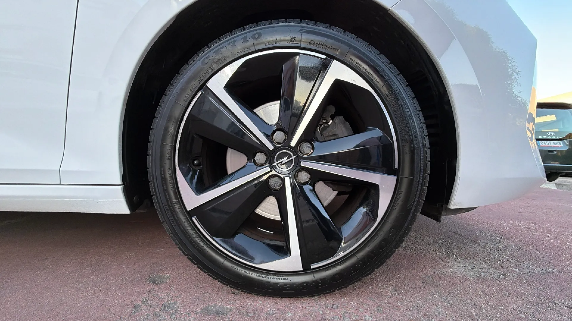 Opel Astra 1.2T XHT Edition - foto 16
