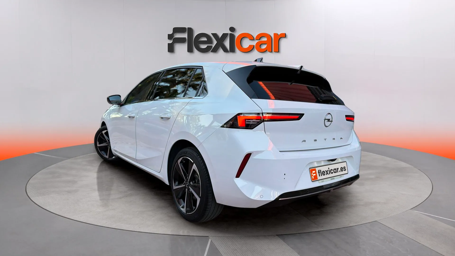 Opel Astra 1.2T XHT Edition - foto 5