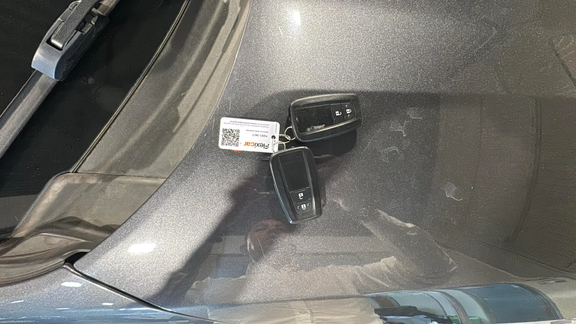 Toyota RAV4 2.5l 220H Advance - foto 24