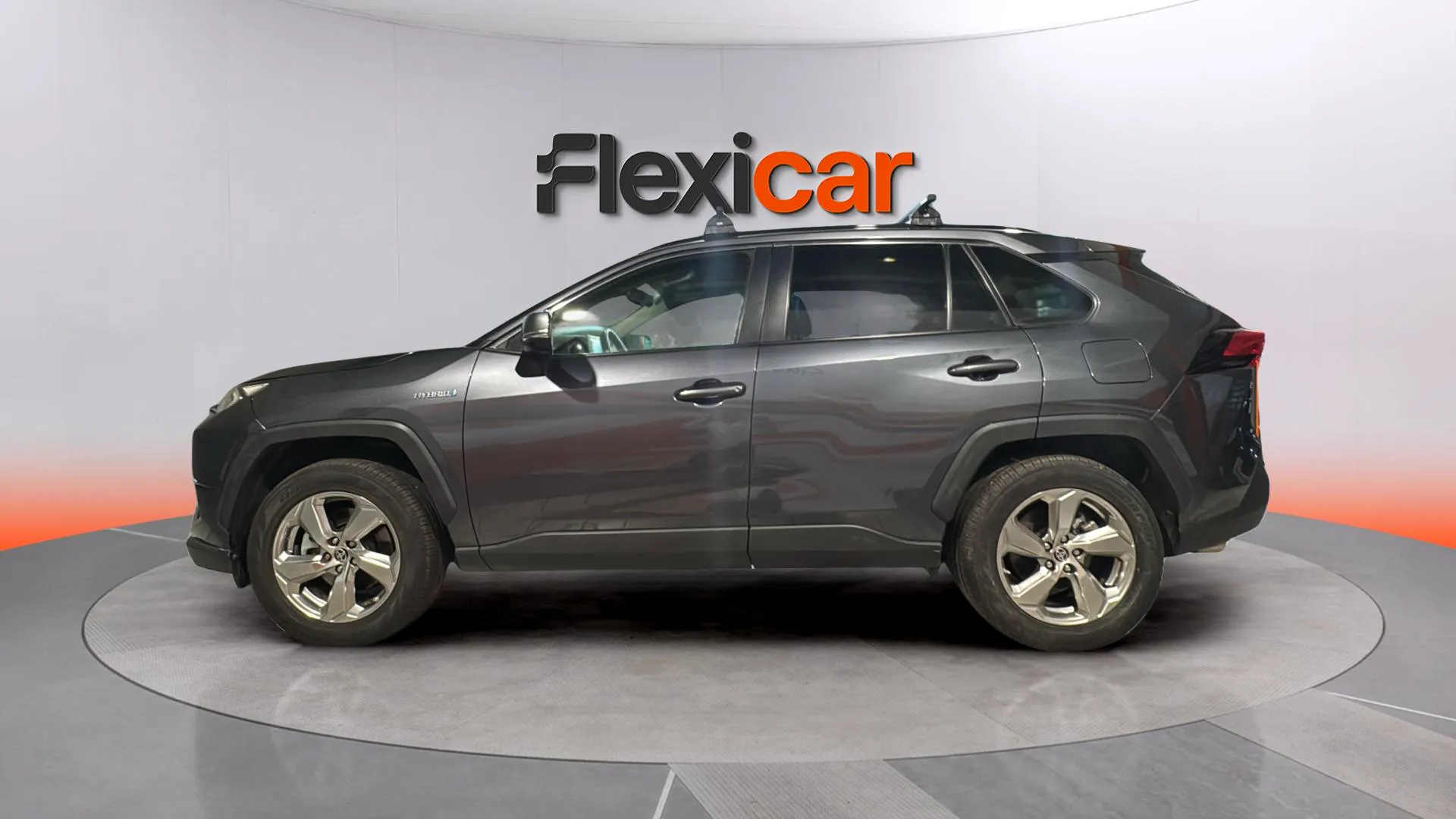 Toyota RAV4 2.5l 220H Advance - foto 4