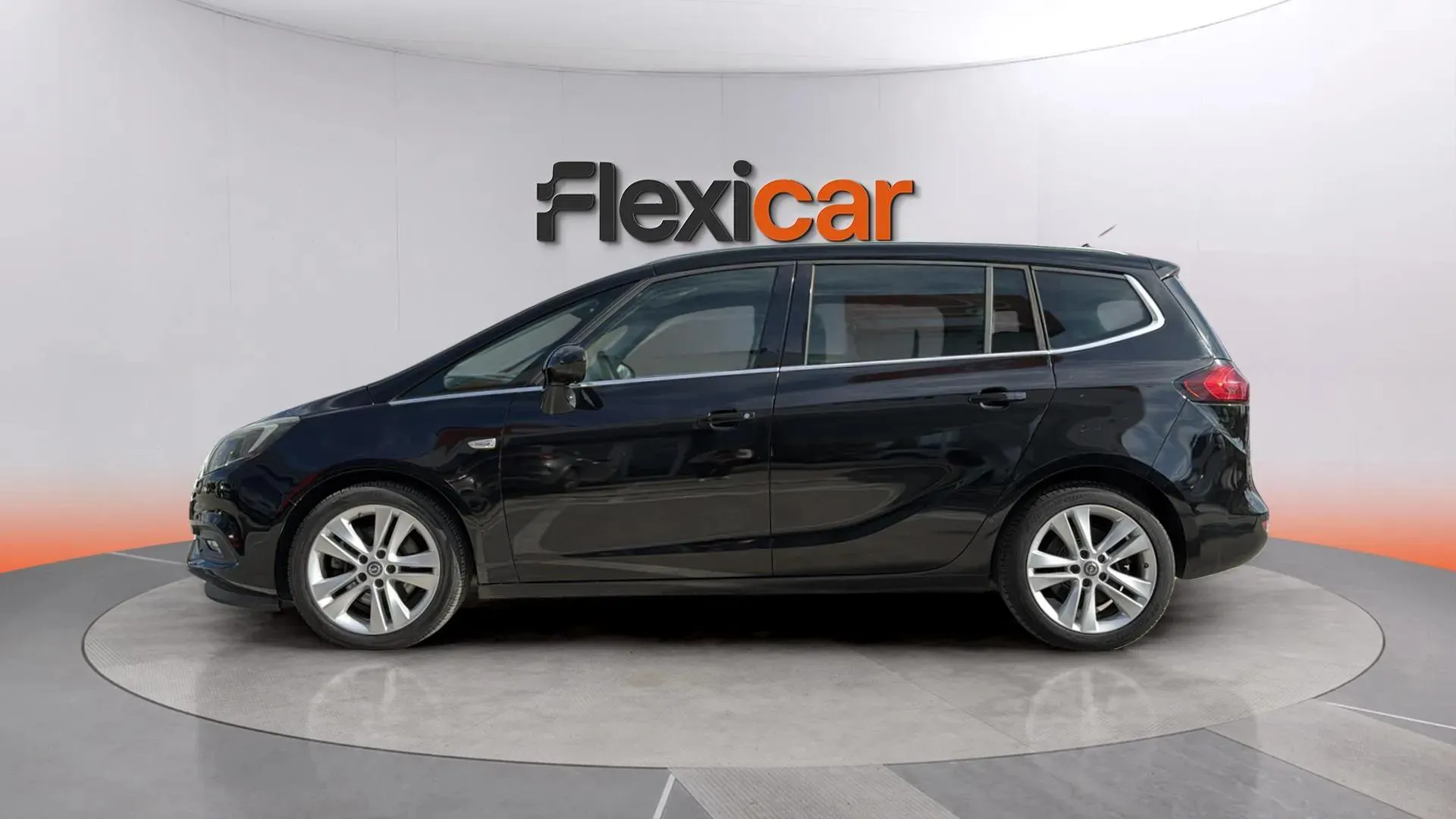 Opel Zafira 1.6 T Innovation - foto 4