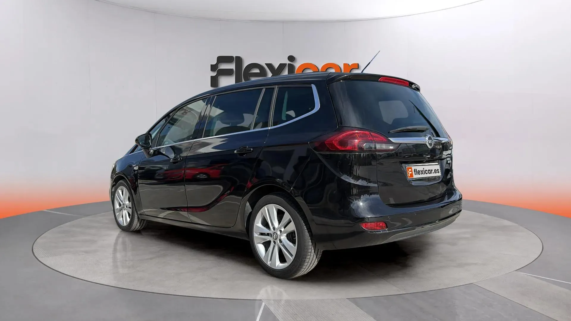Opel Zafira 1.6 T Innovation - foto 5