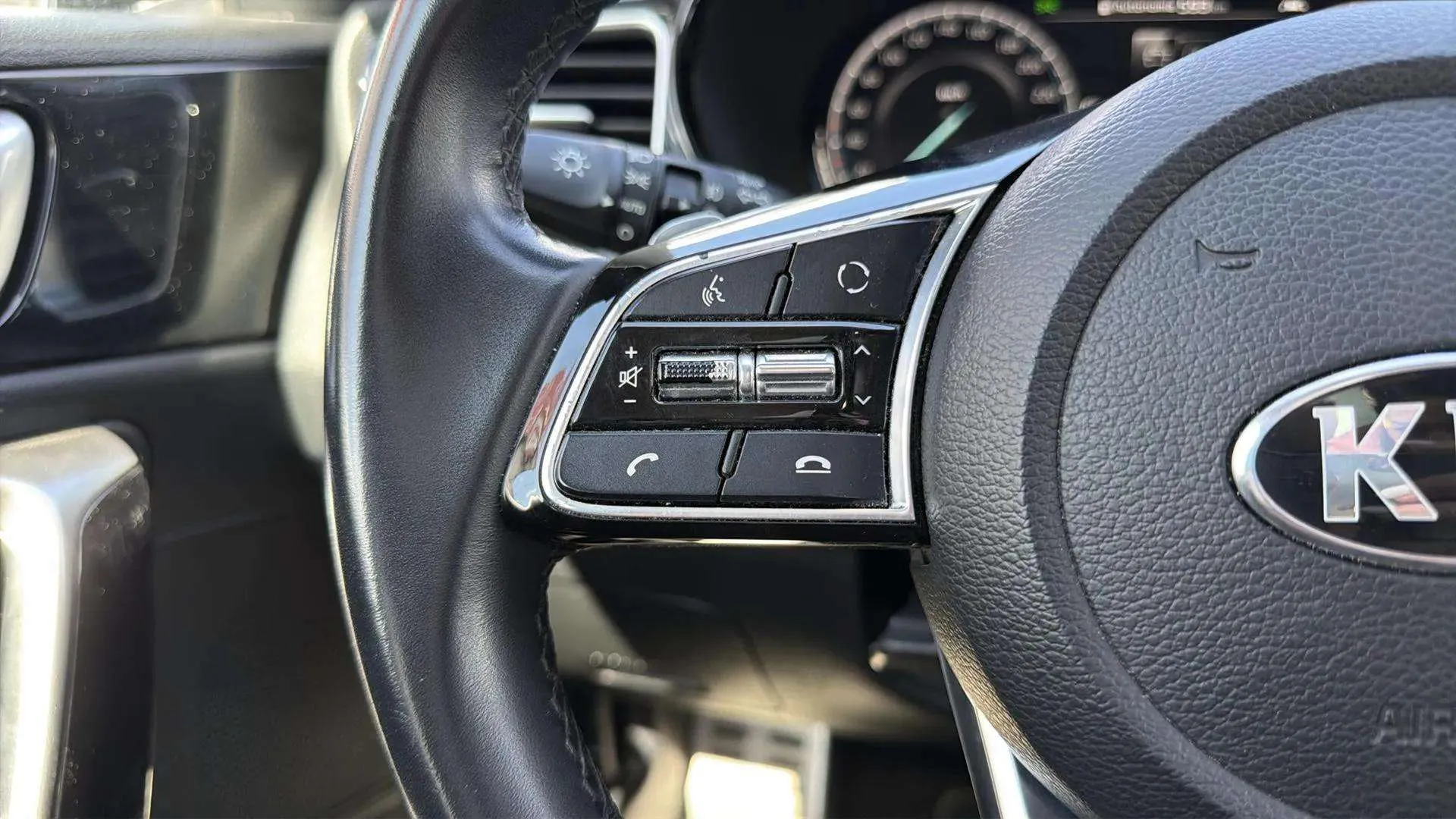 Kia Ceed Tourer 1.6 GDi PHEV E-Tech - foto 11