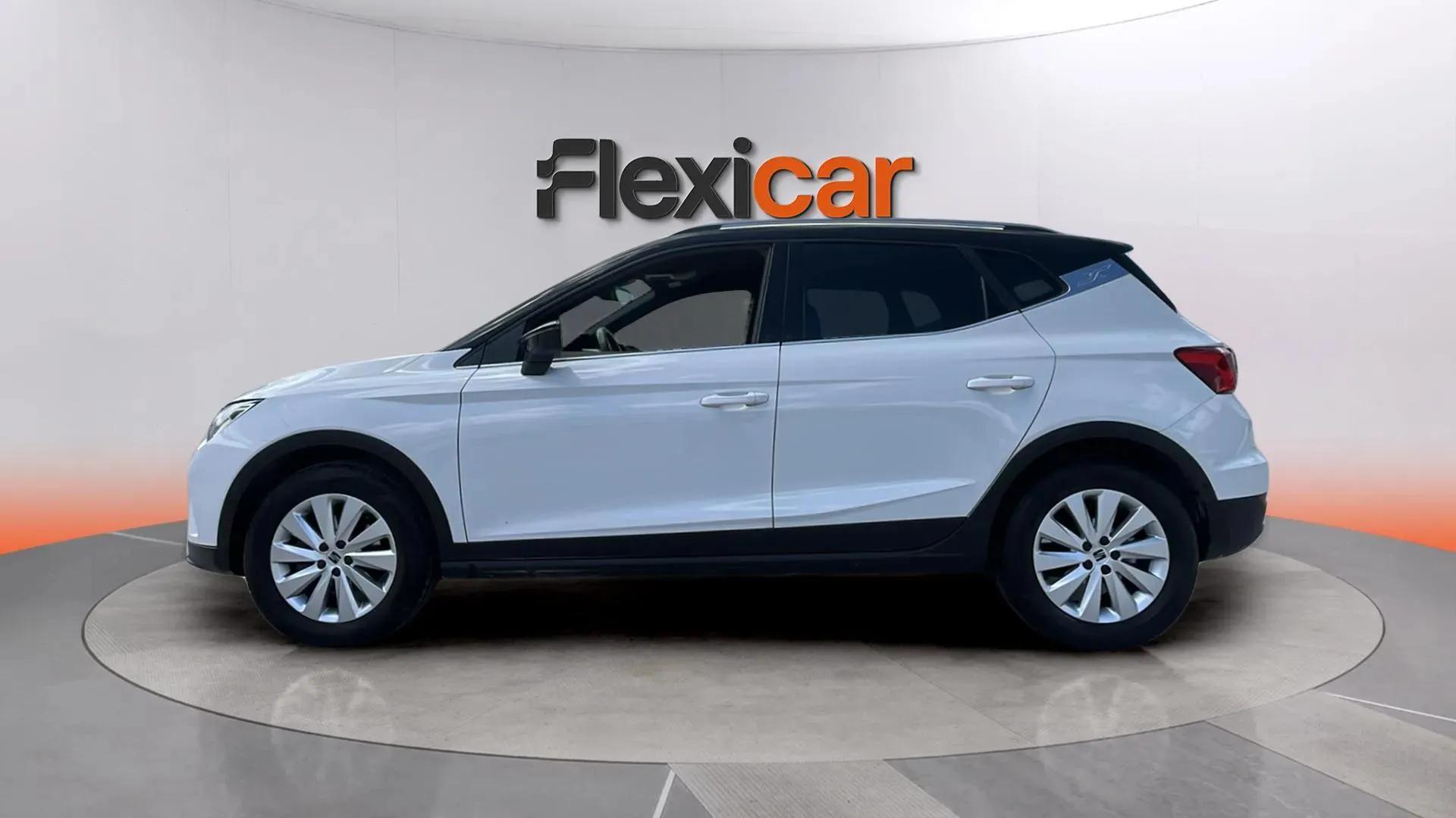 SEAT Arona 1.0 TSI FR - foto 5