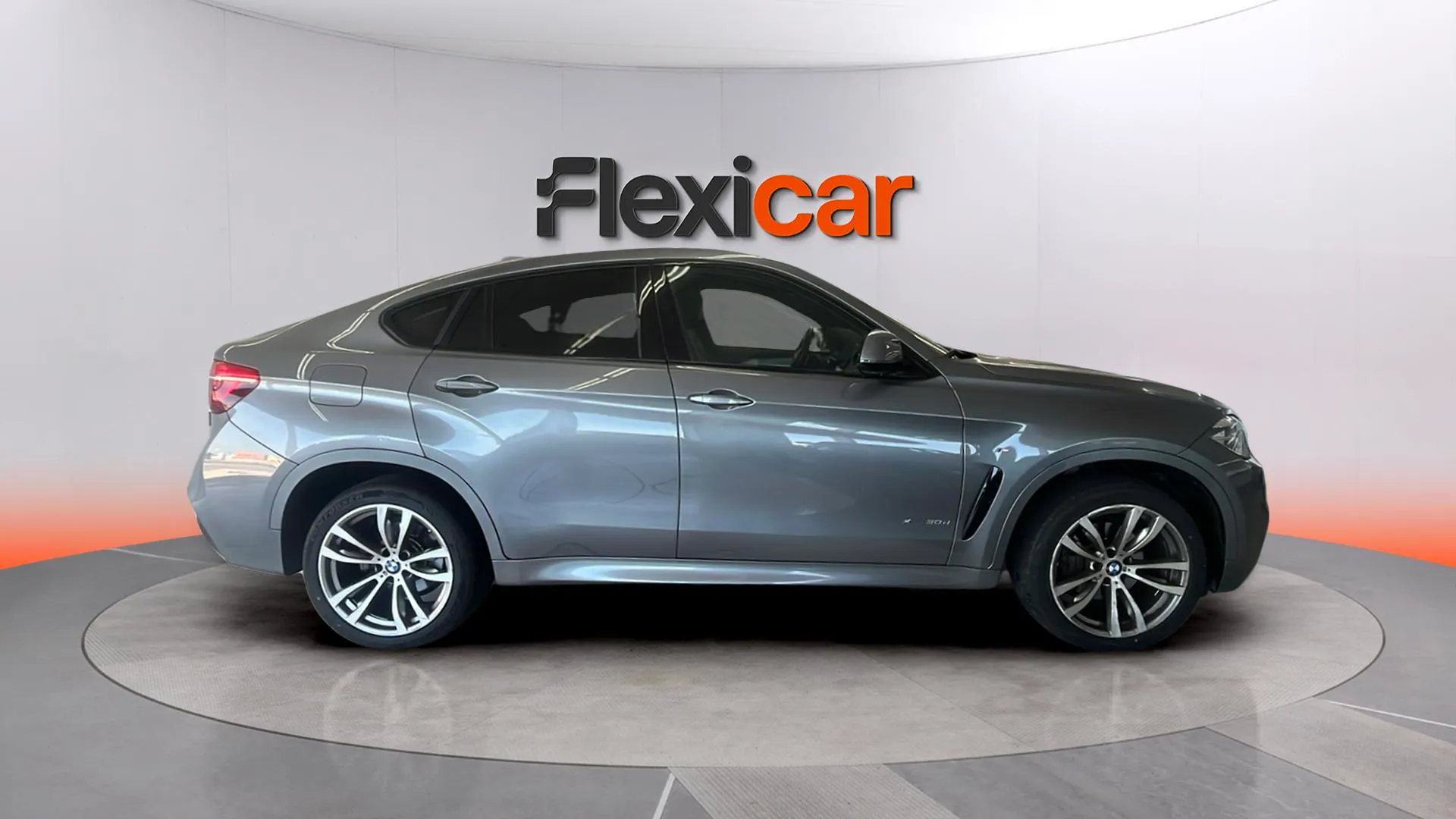 BMW X6 xDrive30d - foto 3