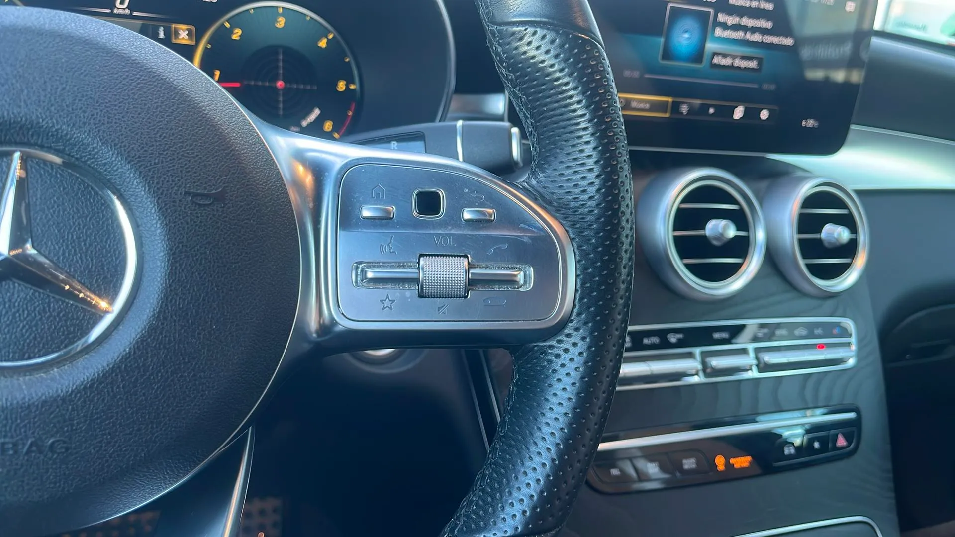 Mercedes-Benz GLC 220 d 4MATIC - foto 15