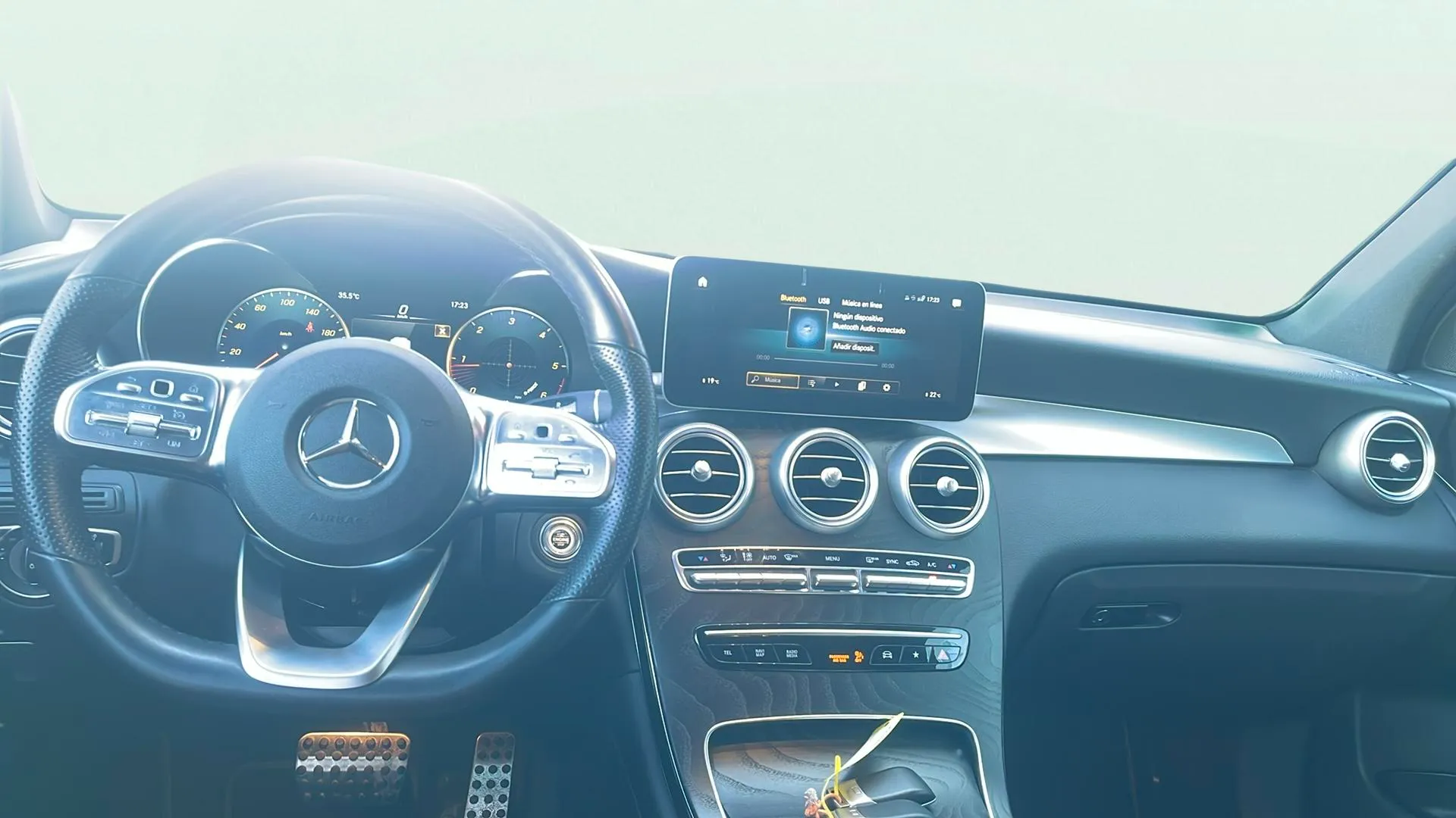 Mercedes-Benz GLC 220 d 4MATIC - foto 17