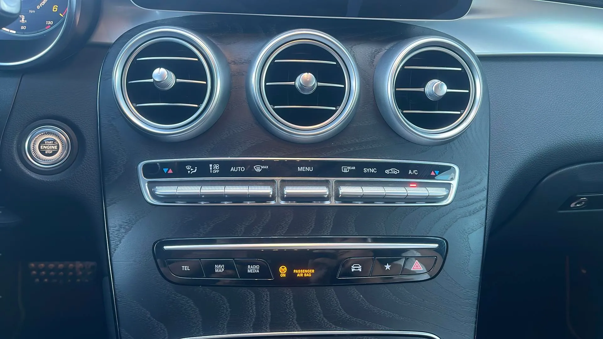 Mercedes-Benz GLC 220 d 4MATIC - foto 22