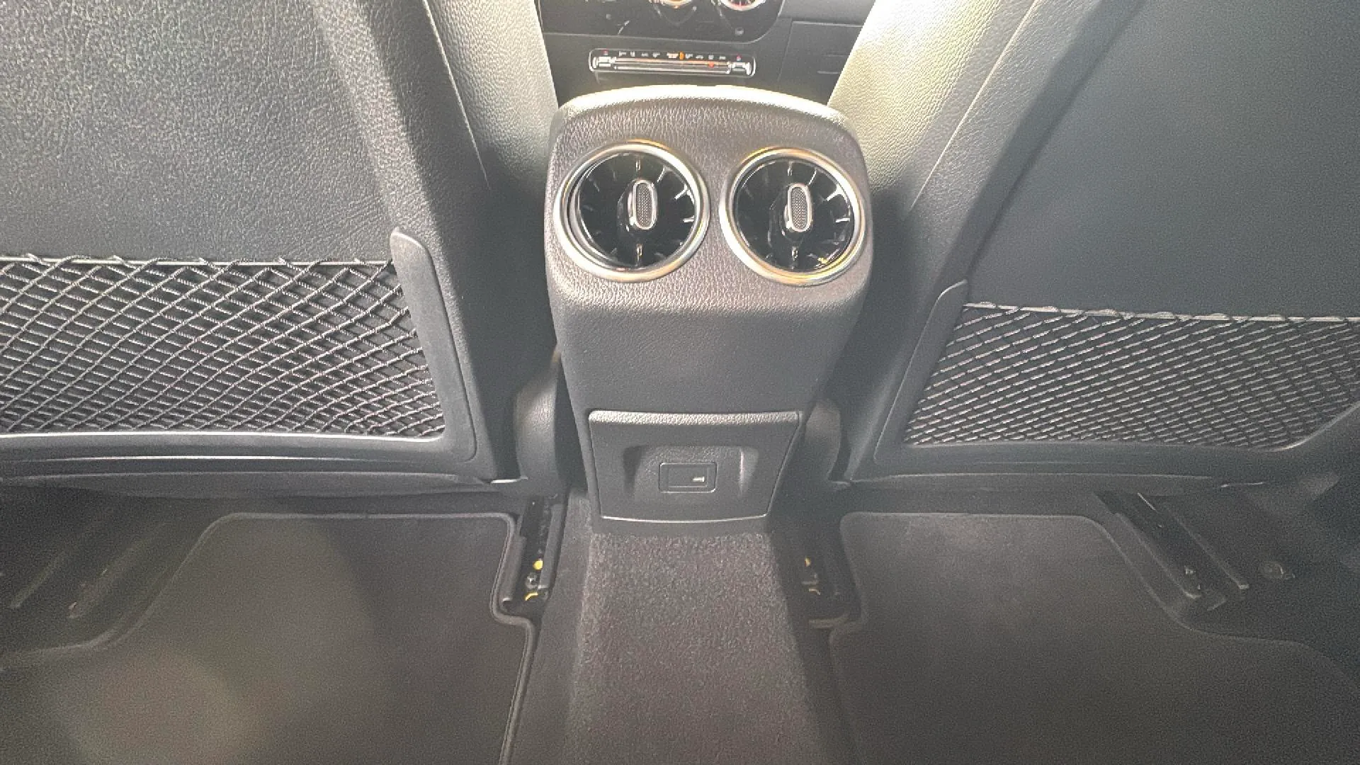 Mercedes-Benz Clase A A 220 d - foto 28