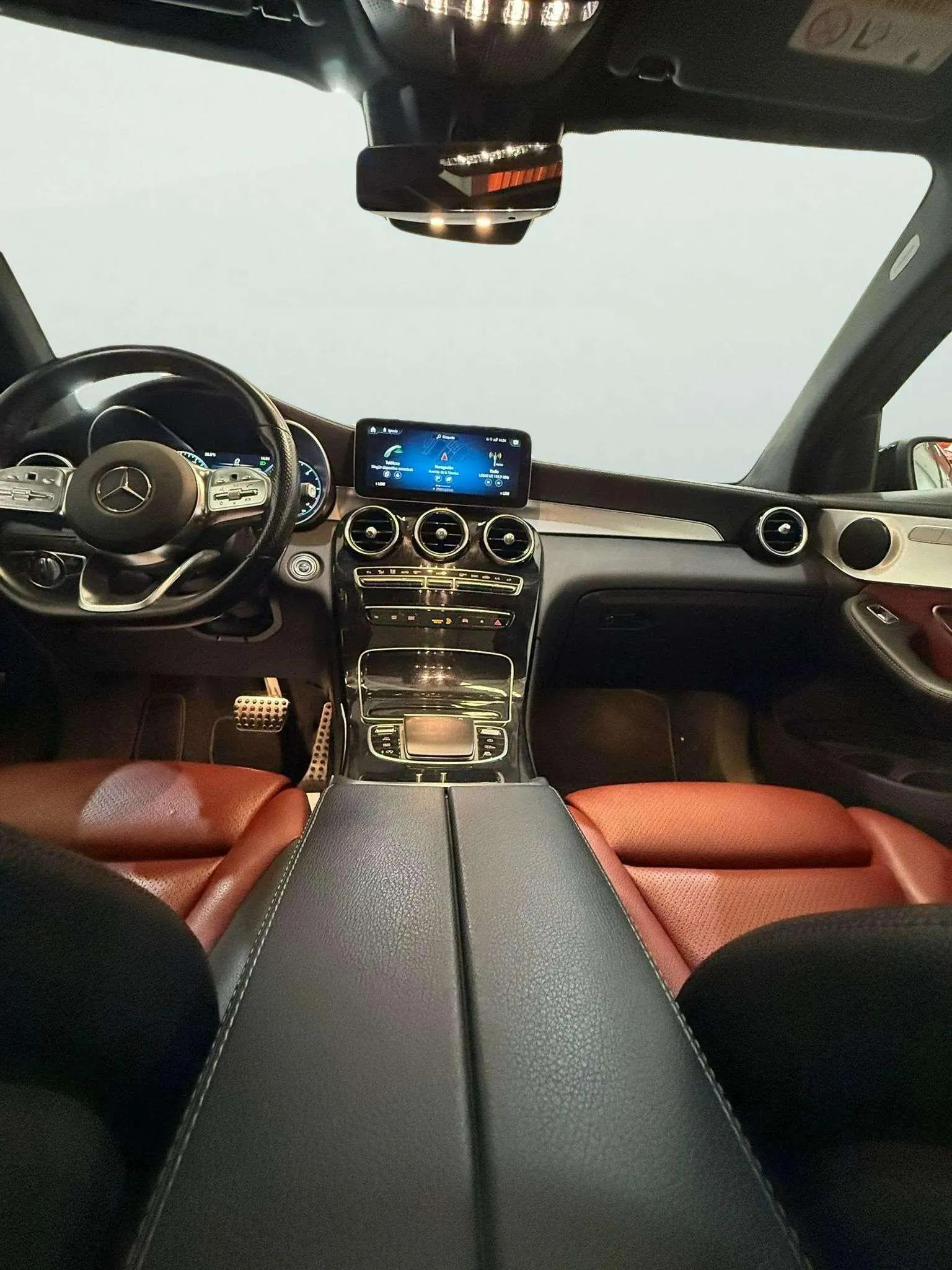 Mercedes-Benz GLC 220 d 4MATIC - foto 25