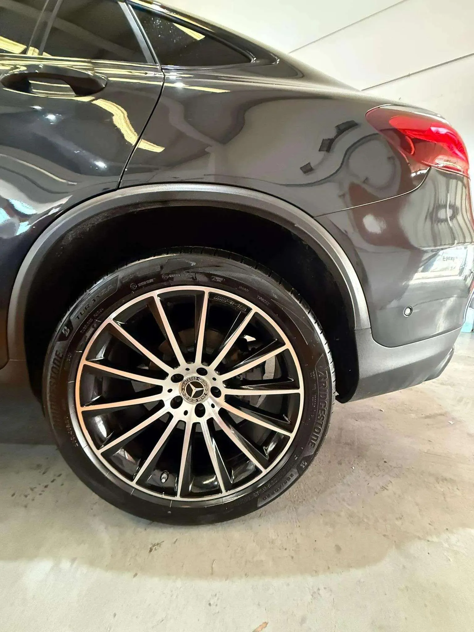 Mercedes-Benz GLC 220 d 4MATIC - foto 38