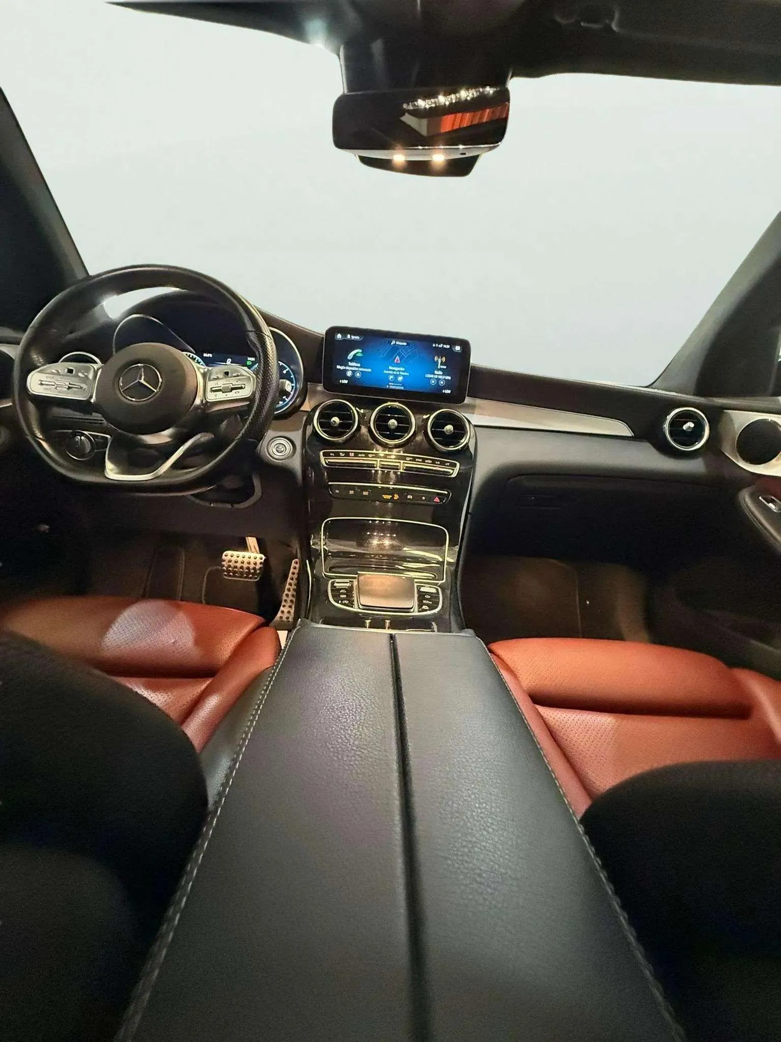 Mercedes-Benz GLC 220 d 4MATIC - foto 26
