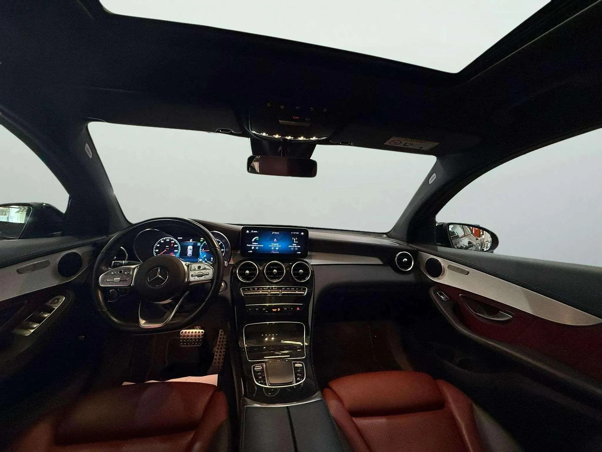 Mercedes-Benz GLC 220 d 4MATIC - foto 22