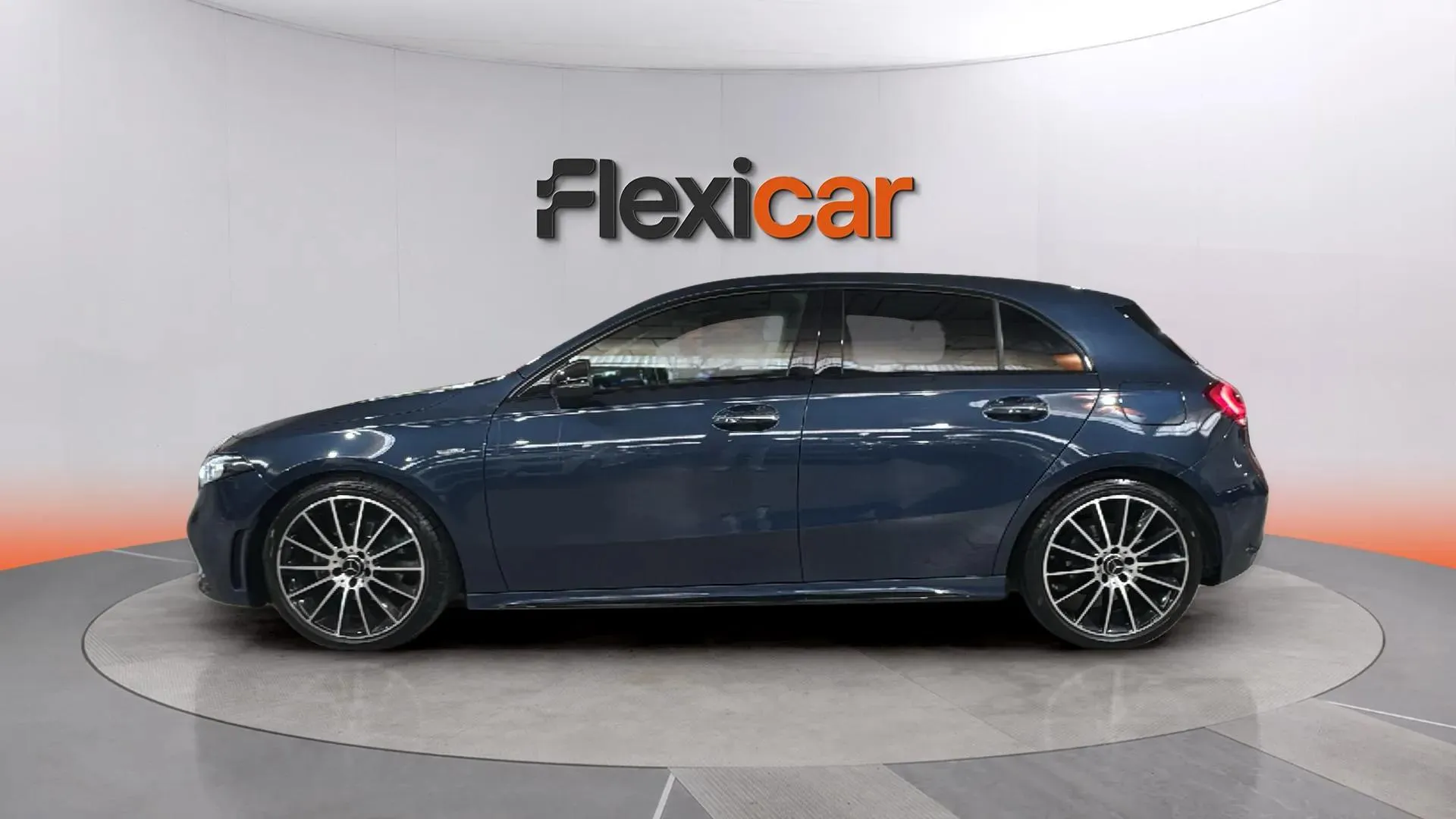 Mercedes-Benz Clase A A 180 d - foto 4