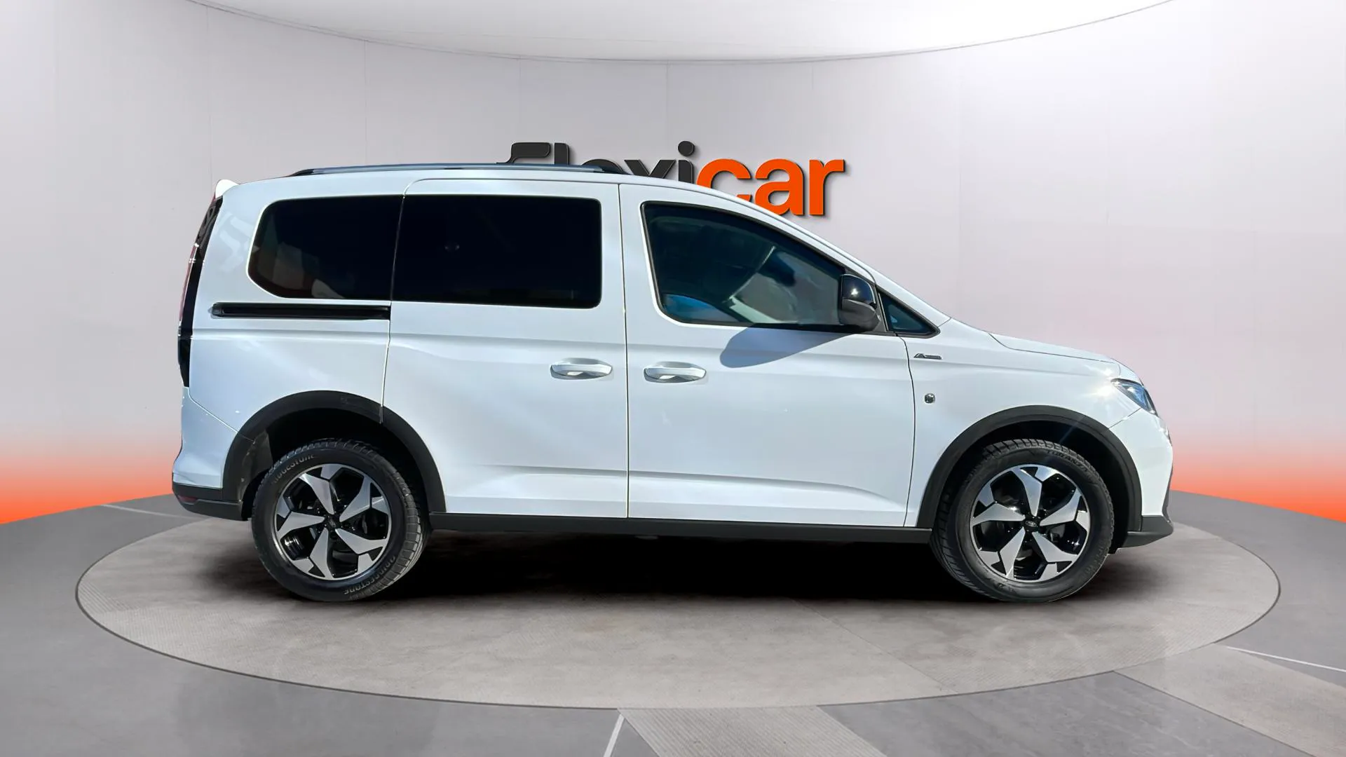 Ford Tourneo Connect 1.5 EcoBoost Active - foto 5