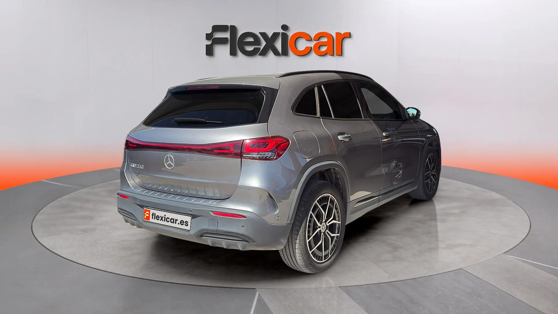 Mercedes-Benz EQA 250 - foto 8