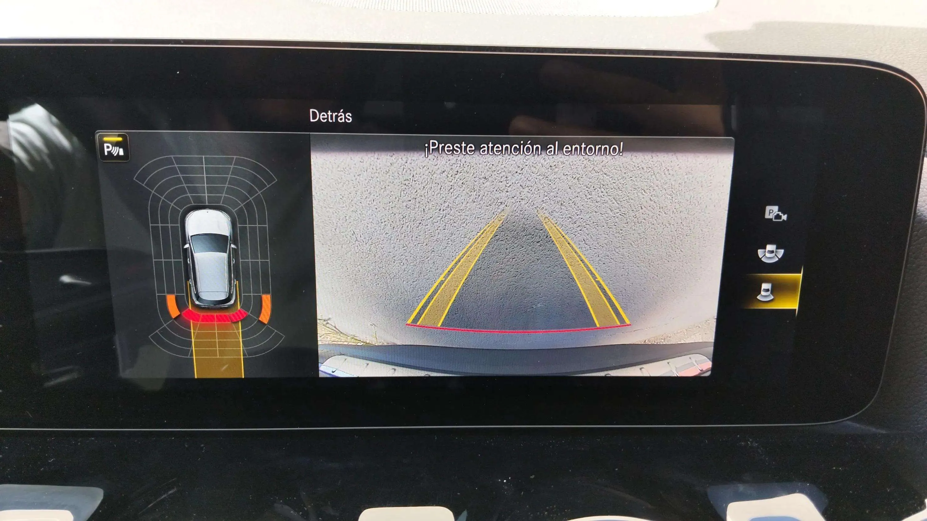 Mercedes-Benz EQA 250 - foto 13