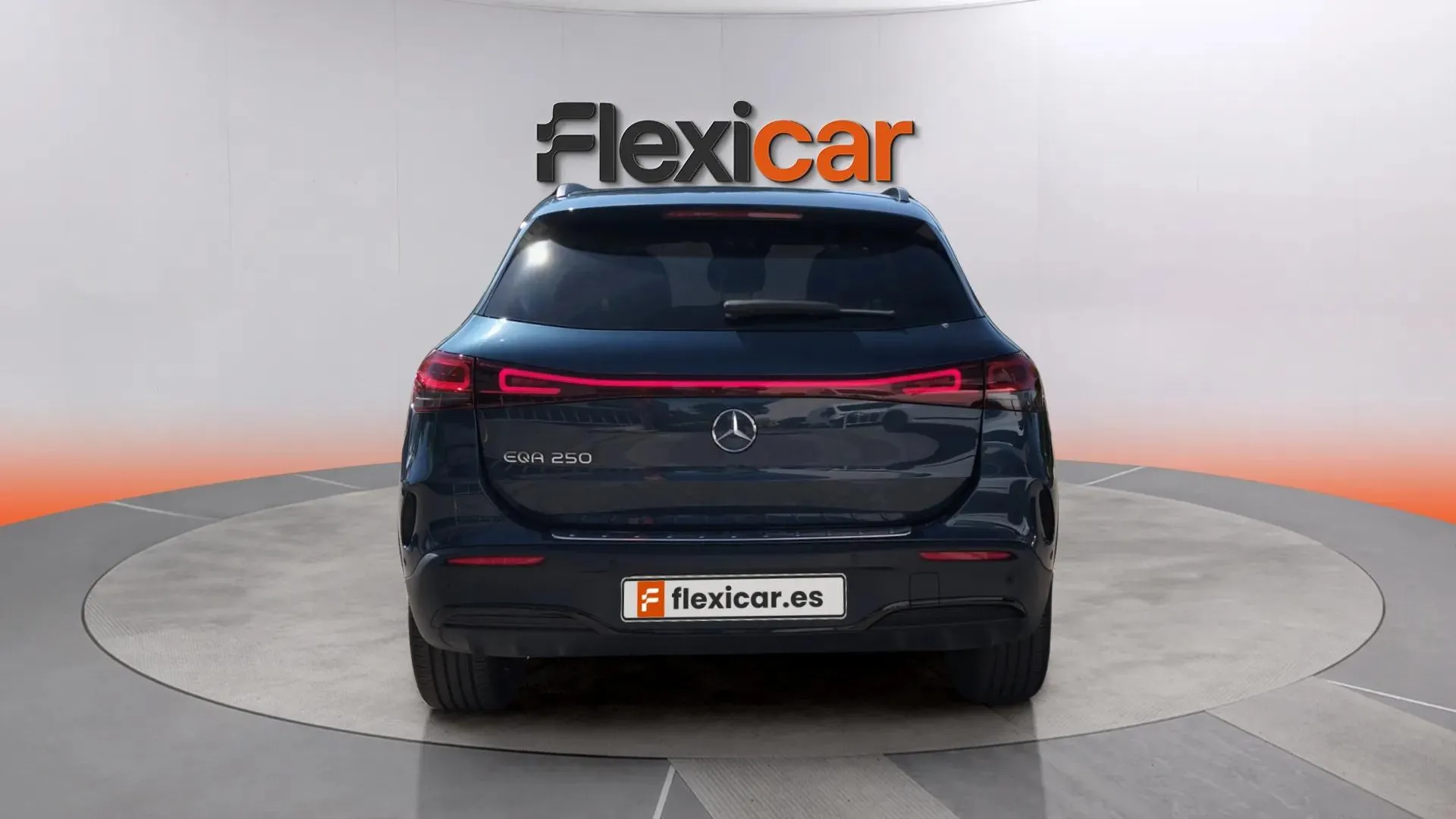 Mercedes-Benz EQA 250 - foto 5
