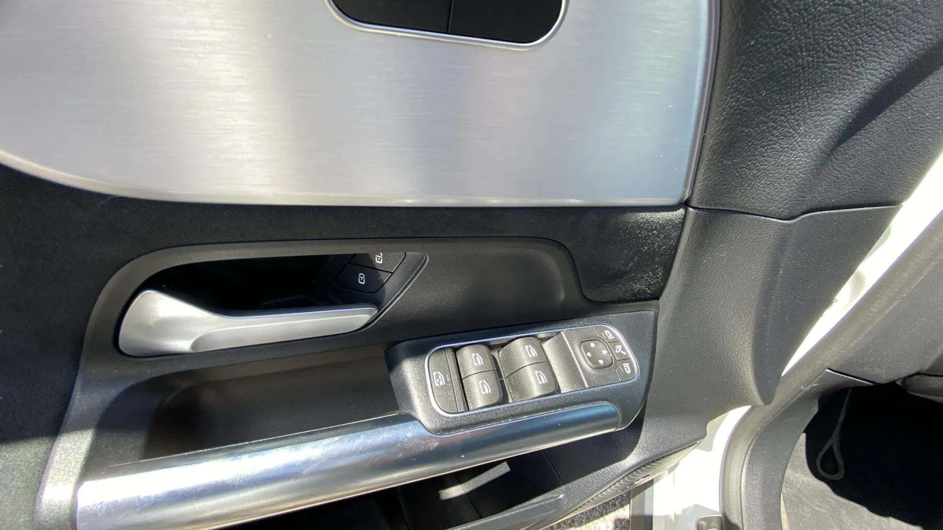 Mercedes-Benz EQA 250 - foto 7