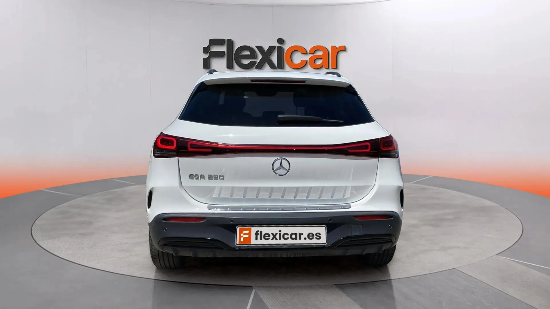 Mercedes-Benz EQA 250 - foto 4