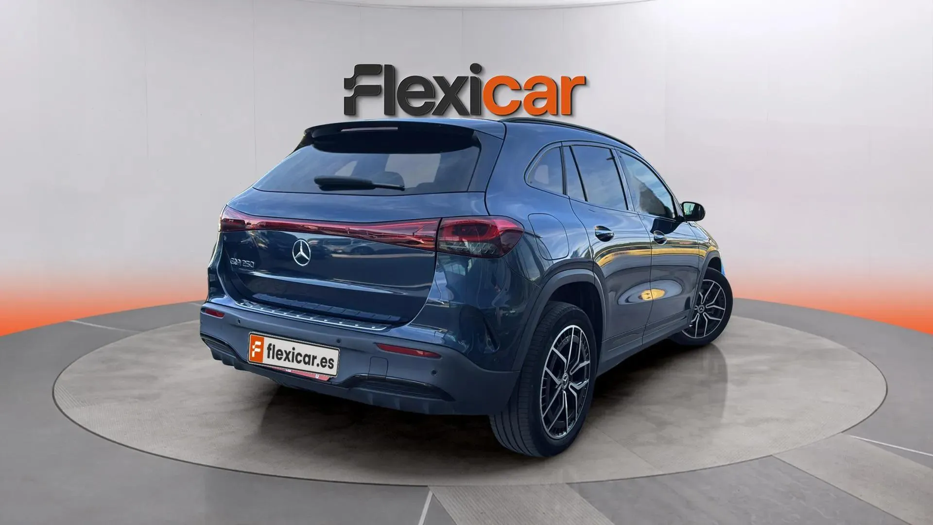 Mercedes-Benz EQA 250 - foto 7