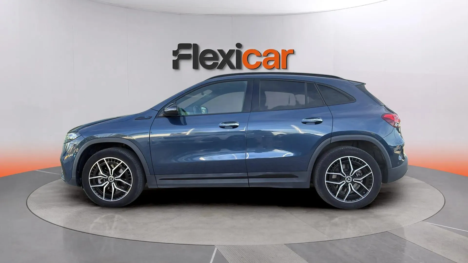 Mercedes-Benz EQA 250 - foto 4