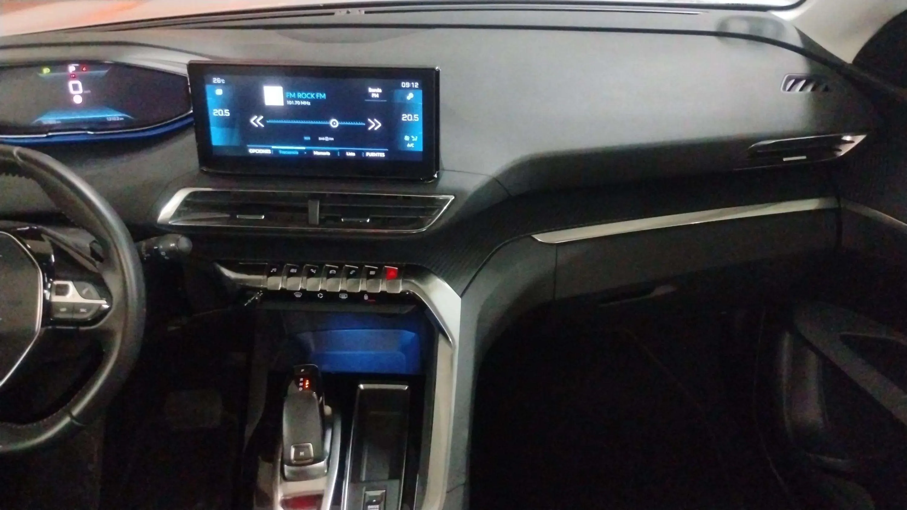 Peugeot 5008 1.2 PureTech Active Pack EAT8 - foto 12