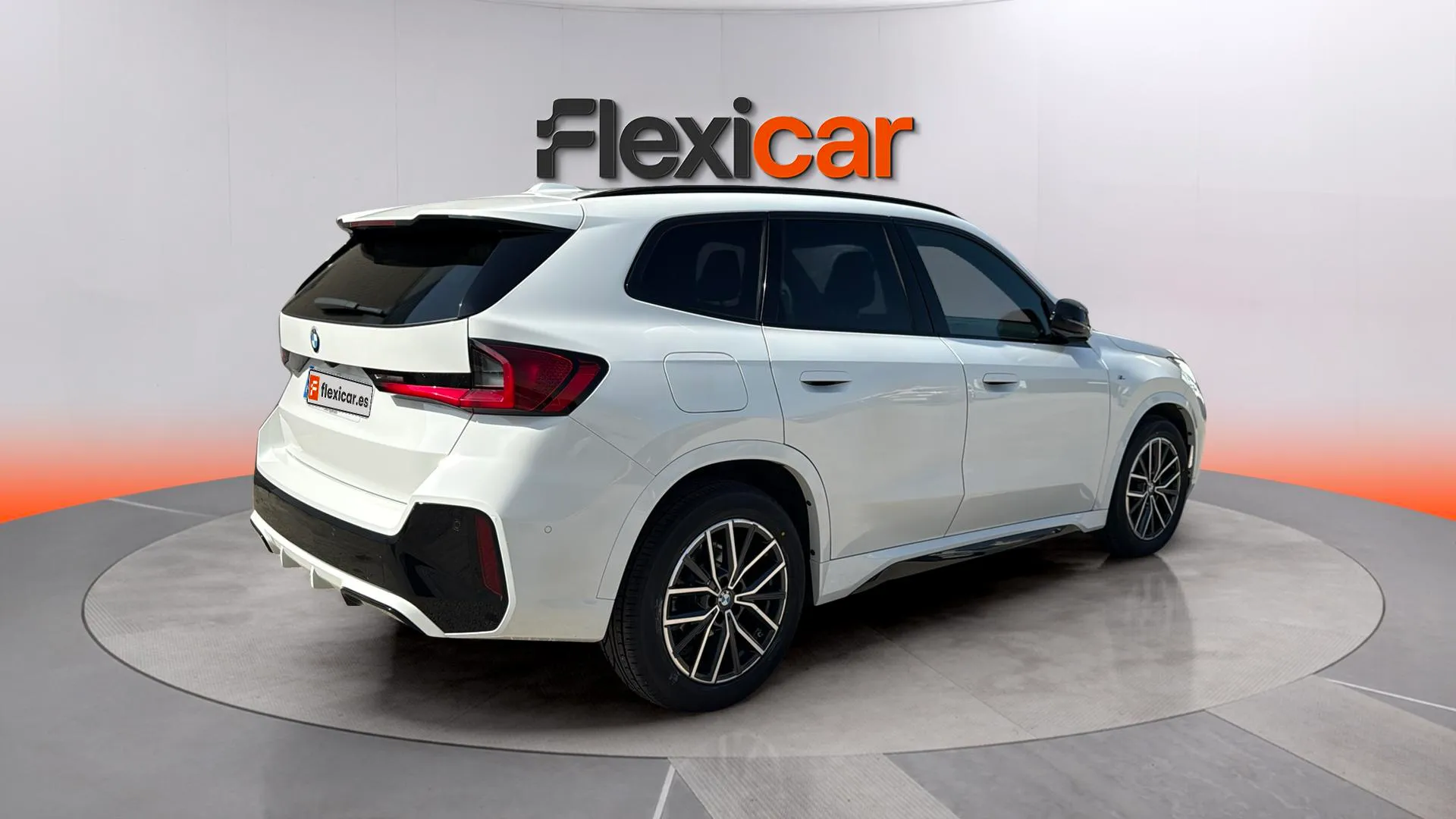 BMW X1 sDrive18d - foto 3