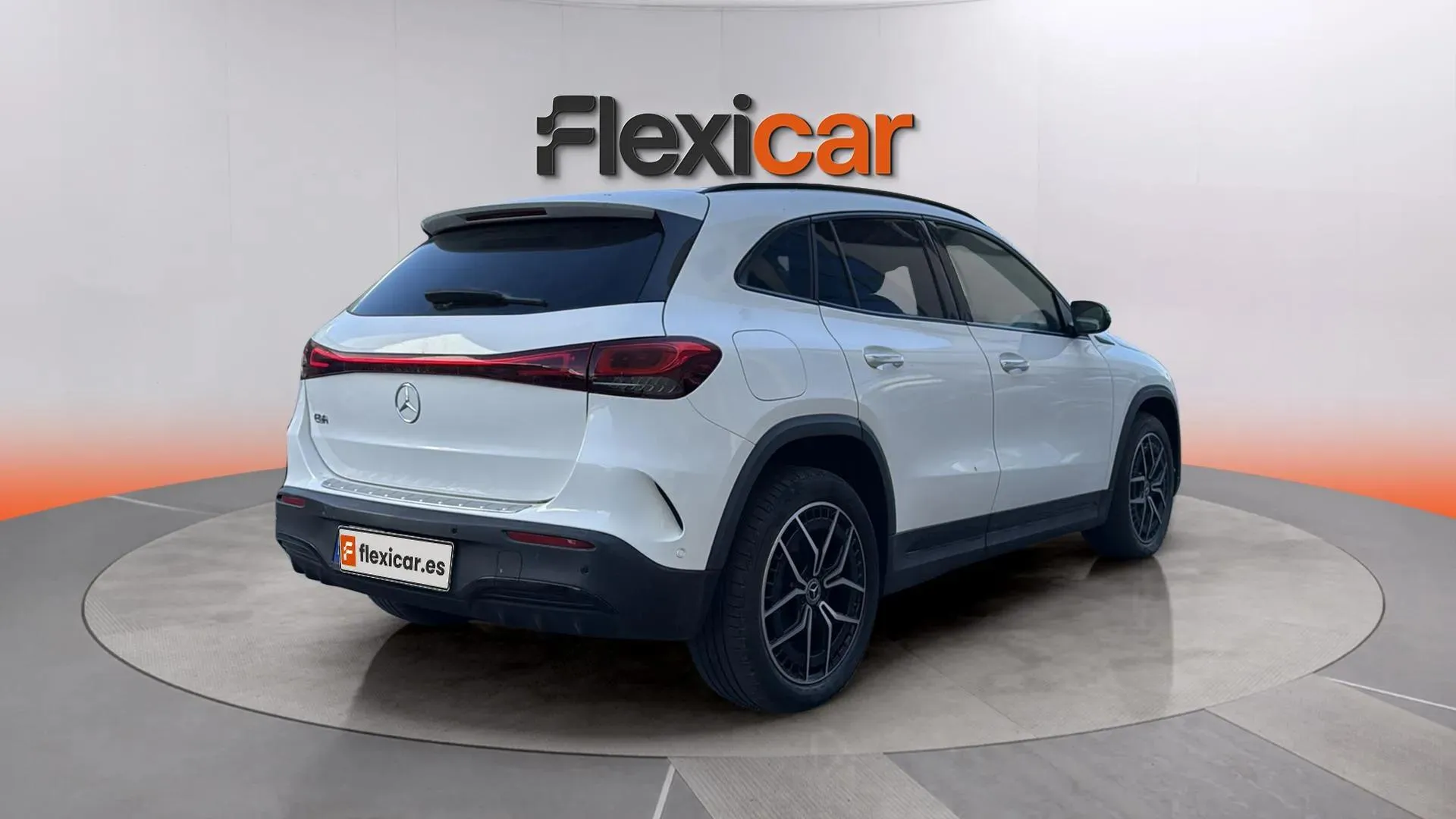 Mercedes-Benz EQA 250 - foto 4