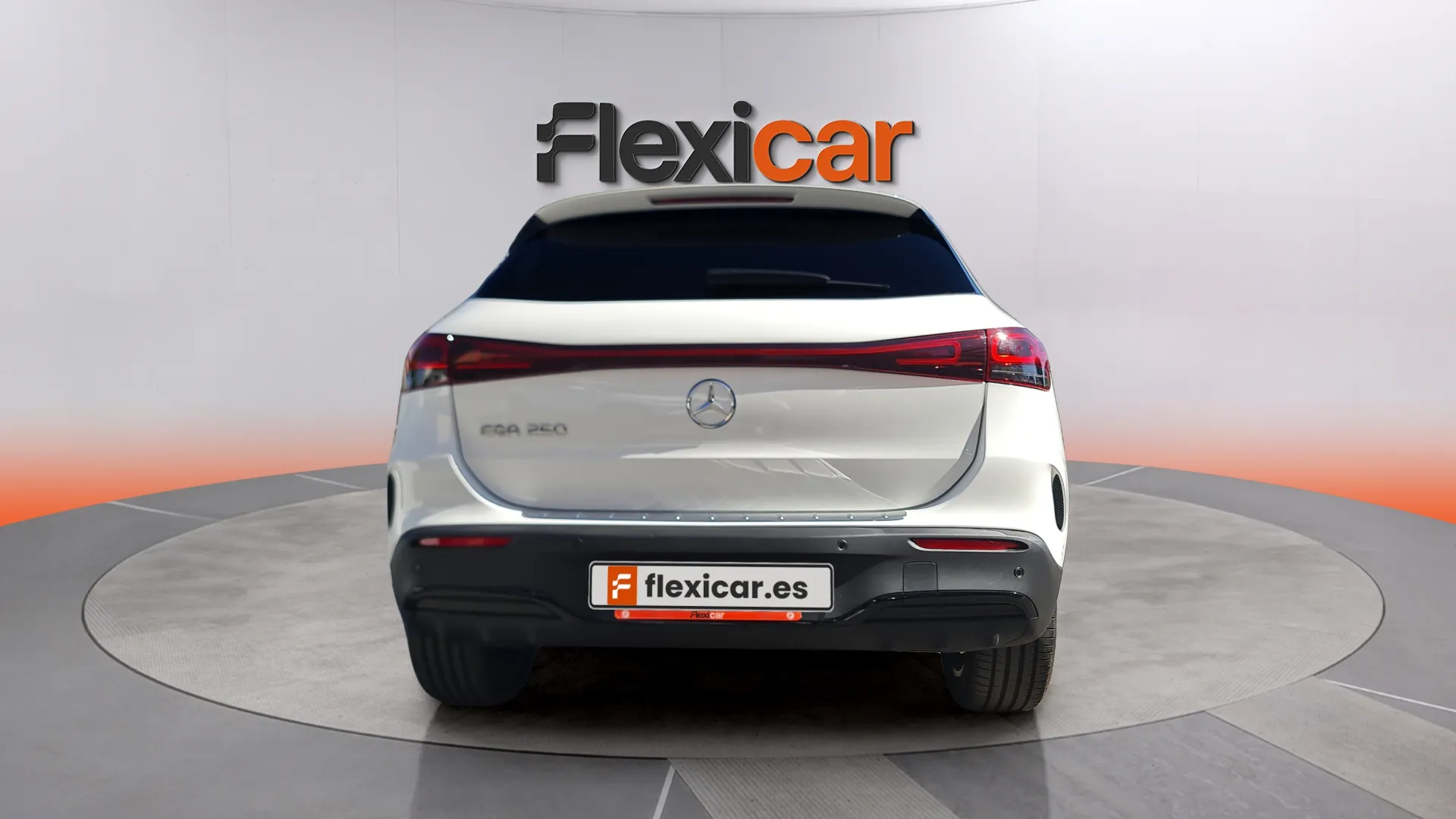 Mercedes-Benz EQA 250 - foto 4