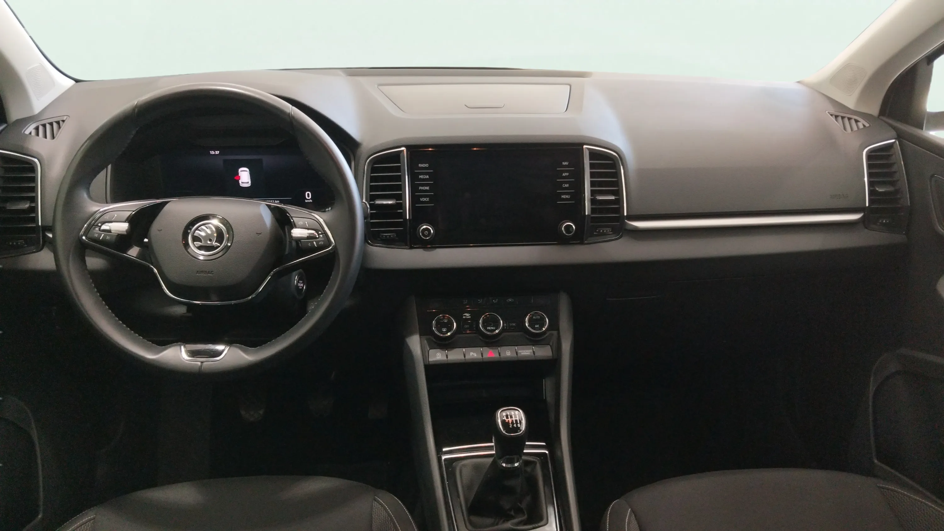 Škoda Karoq 2.0 TDI Ambition - foto 11