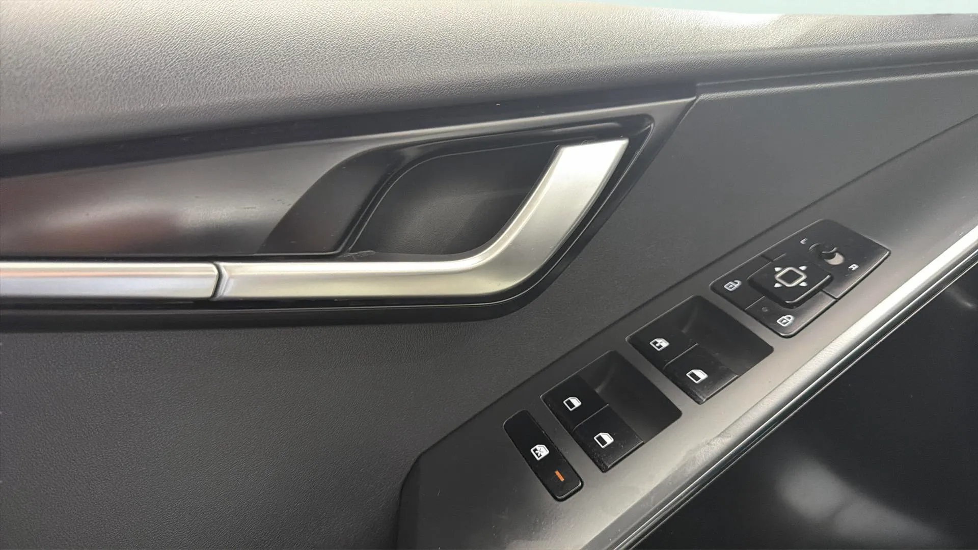 Kia Niro 1.6 GDi HEV Concept - foto 18