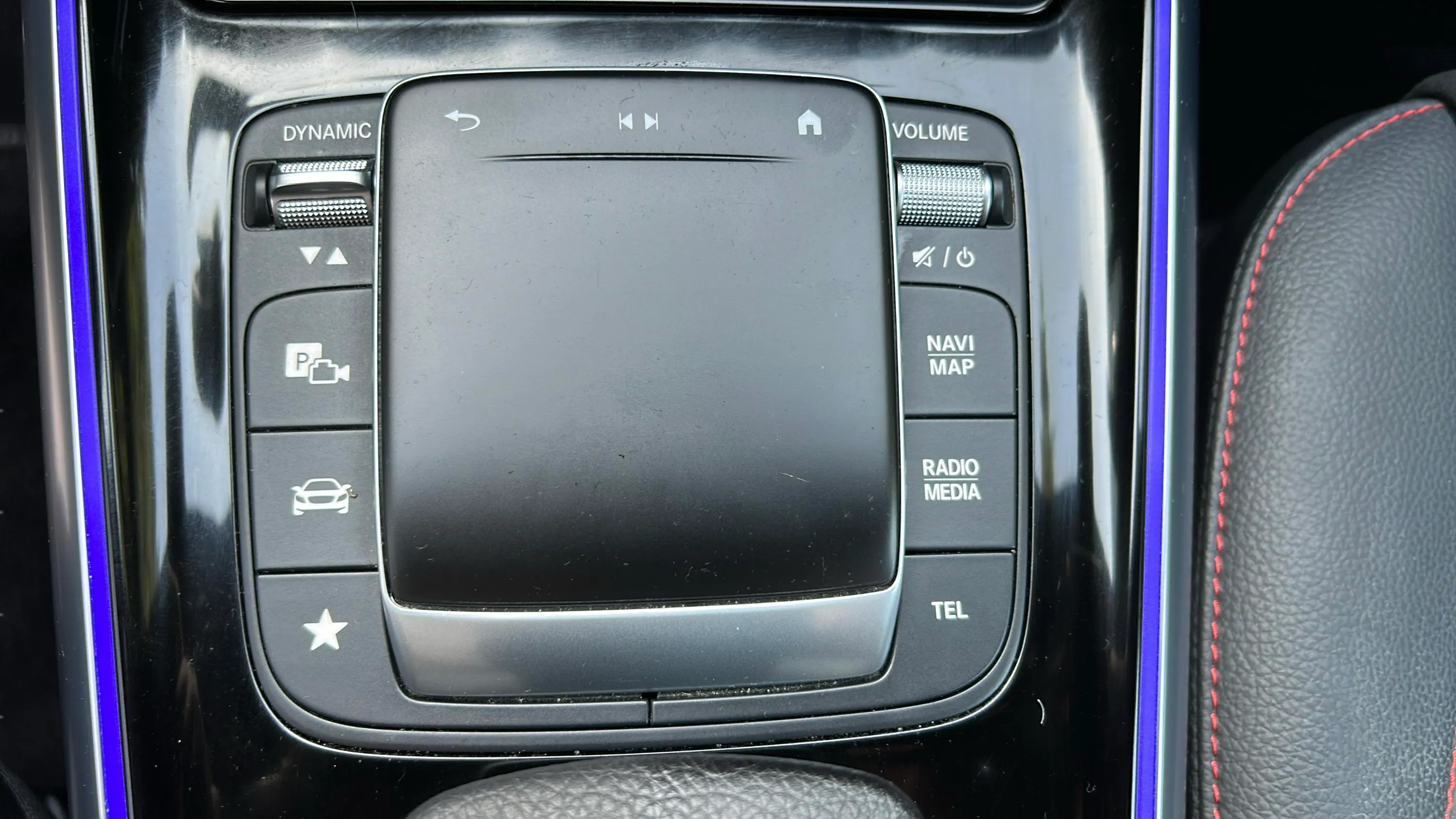 Mercedes-Benz EQA 250 - foto 27