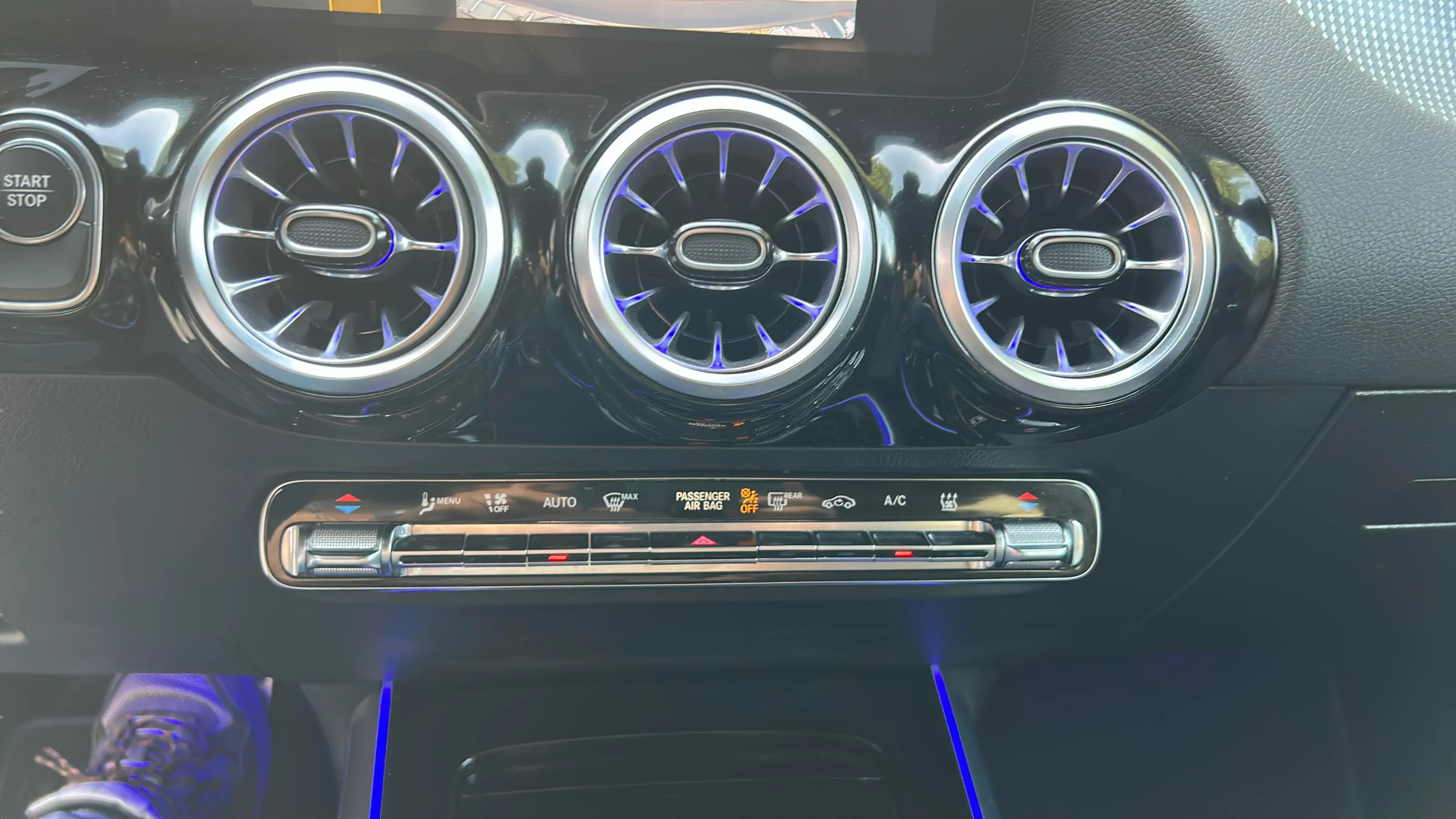 Mercedes-Benz EQA 250 - foto 26