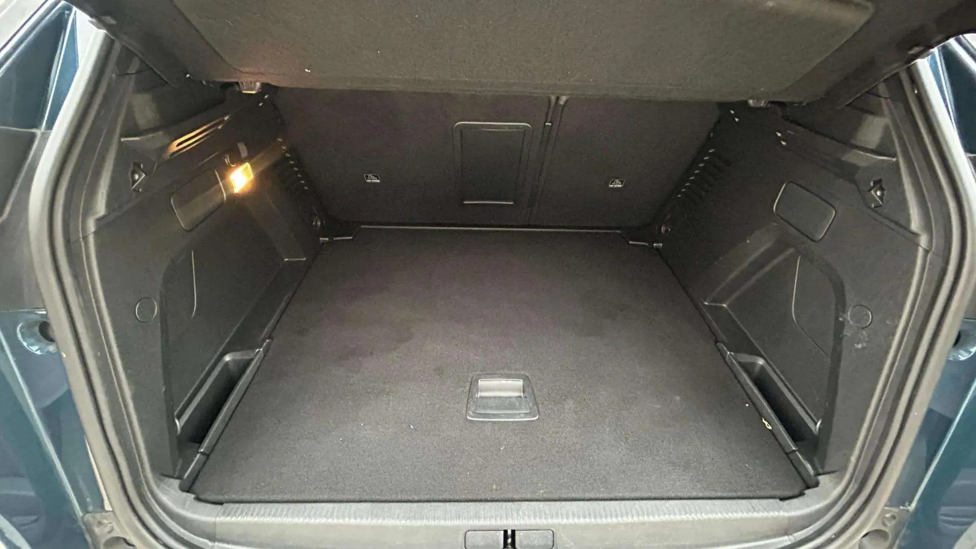 Peugeot 3008 1.2 PureTech Allure Pack - foto 17
