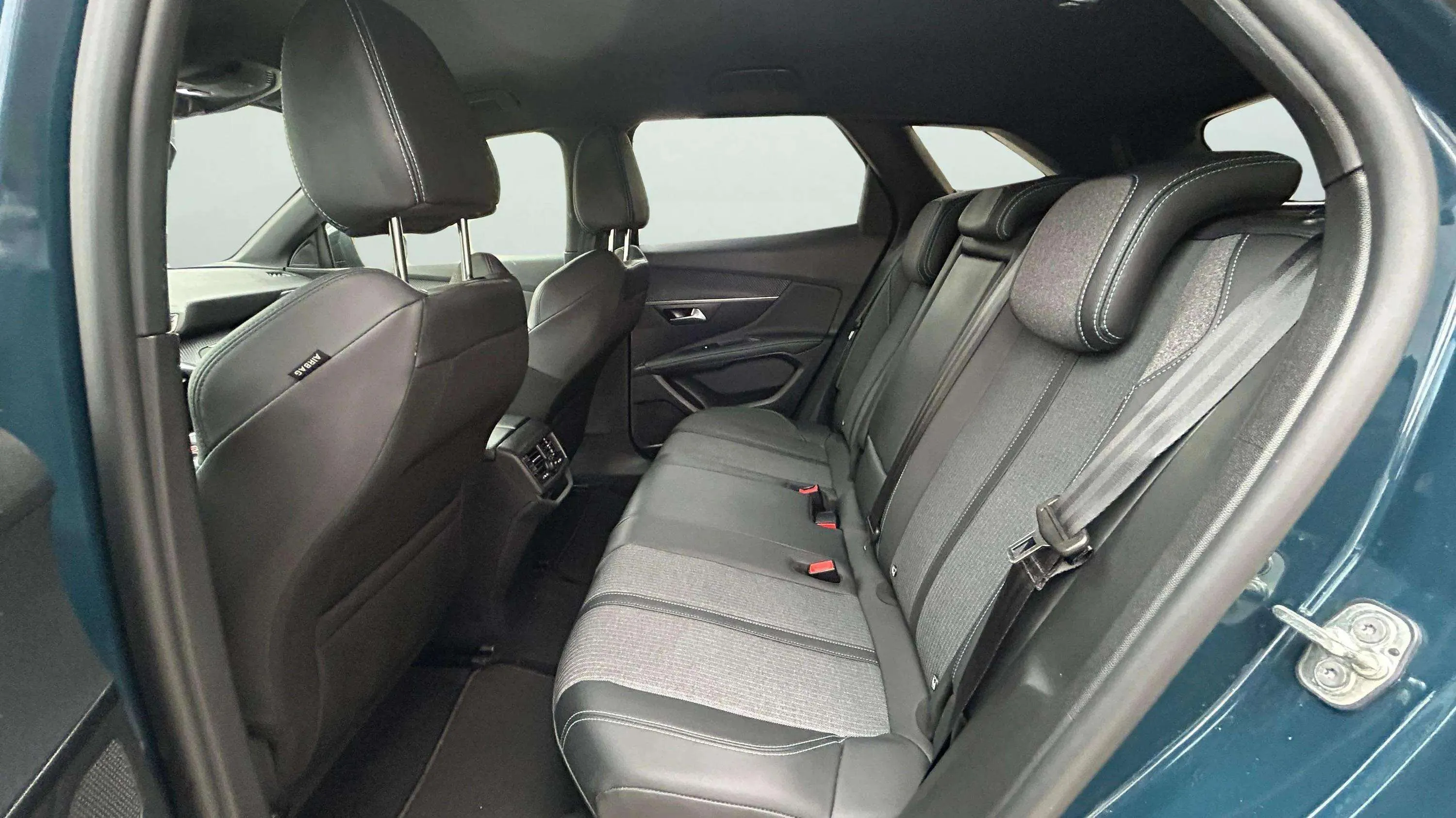 Peugeot 3008 1.2 PureTech Allure Pack - foto 14