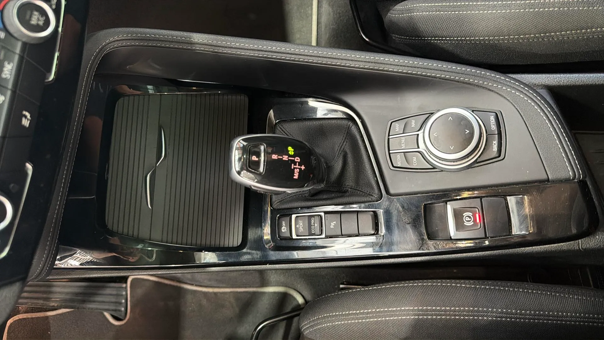 BMW X2 sDrive18i - foto 23