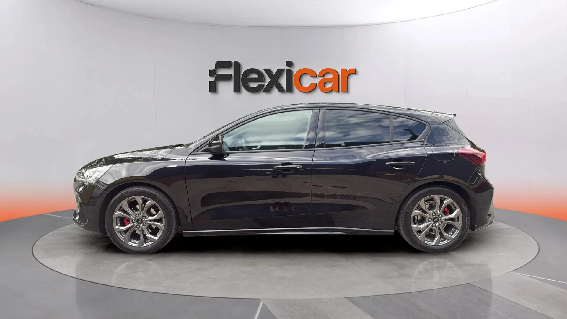 Ford Focus ST-Line X 1.0T EcoBoost mHEV - foto 8