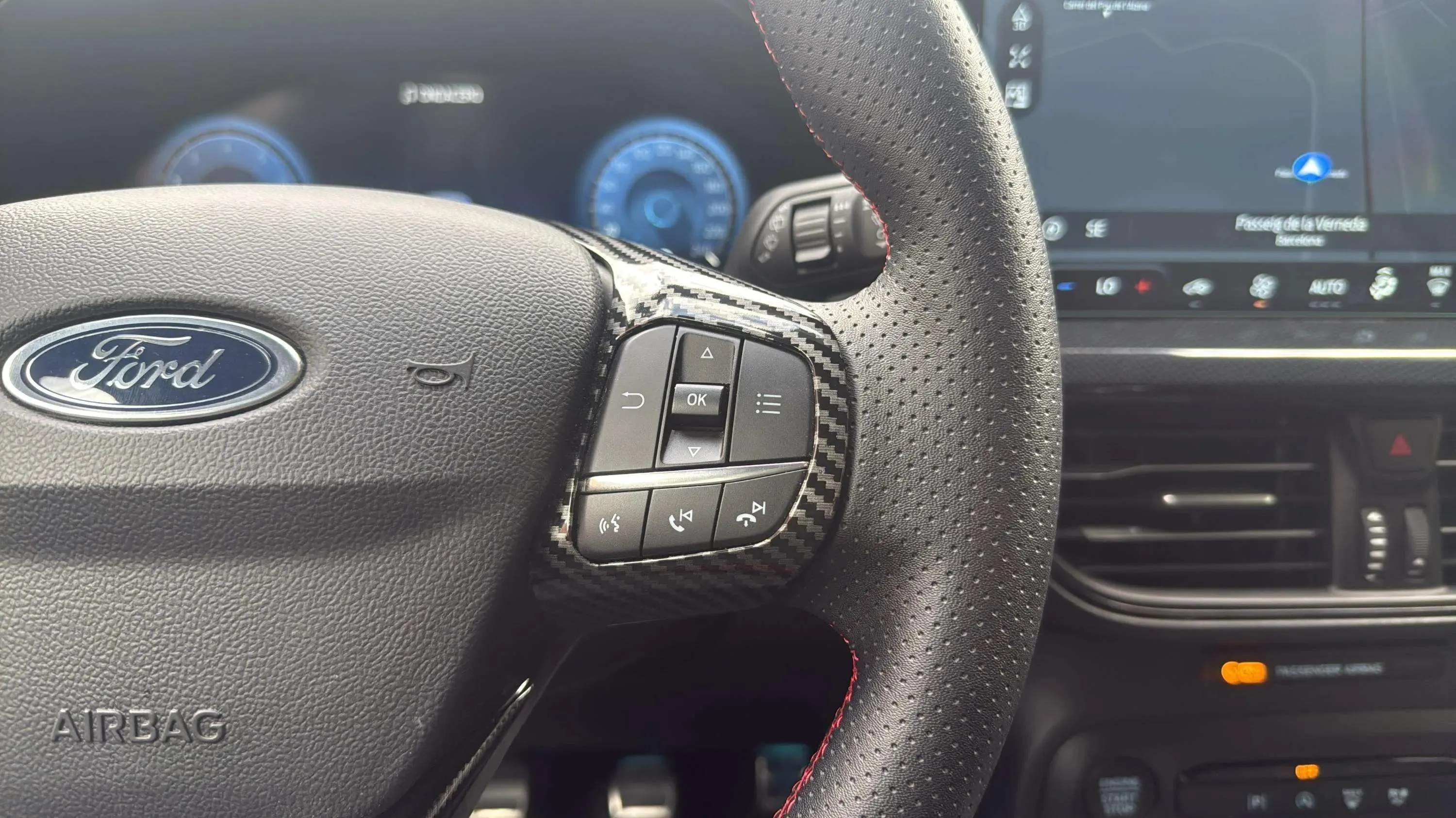 Ford Focus ST-Line X 1.0T EcoBoost mHEV - foto 19