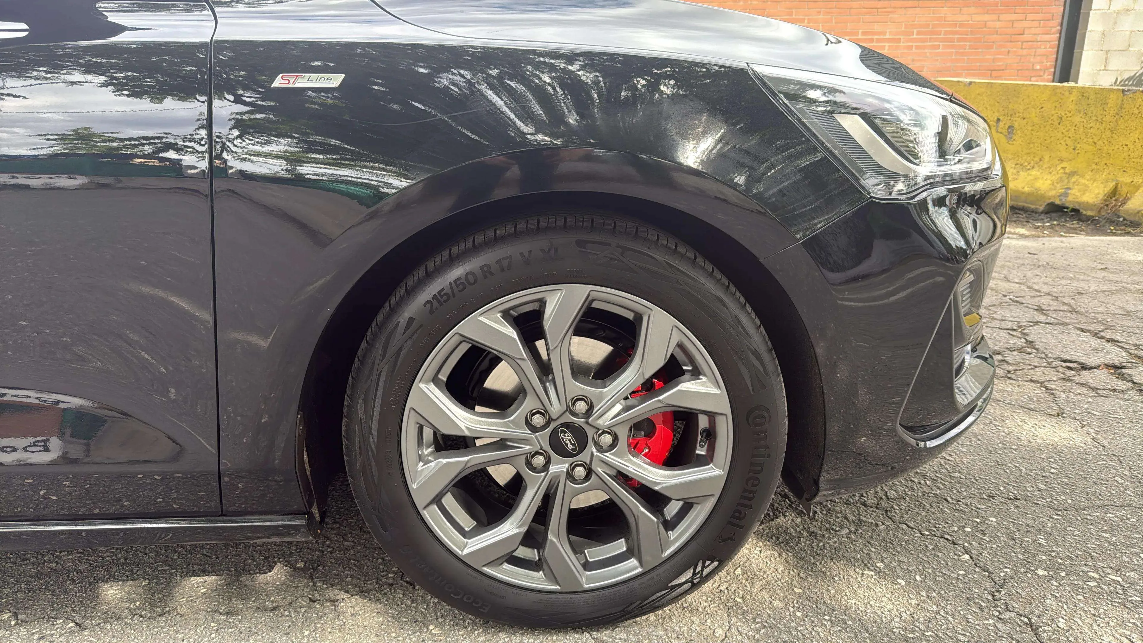 Ford Focus ST-Line X 1.0T EcoBoost mHEV - foto 2