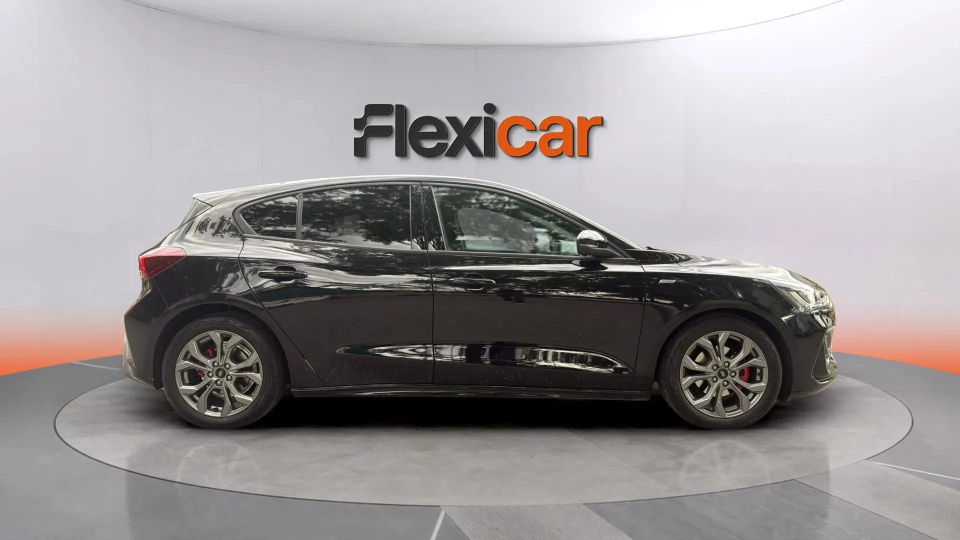 Ford Focus ST-Line X 1.0T EcoBoost mHEV - foto 3
