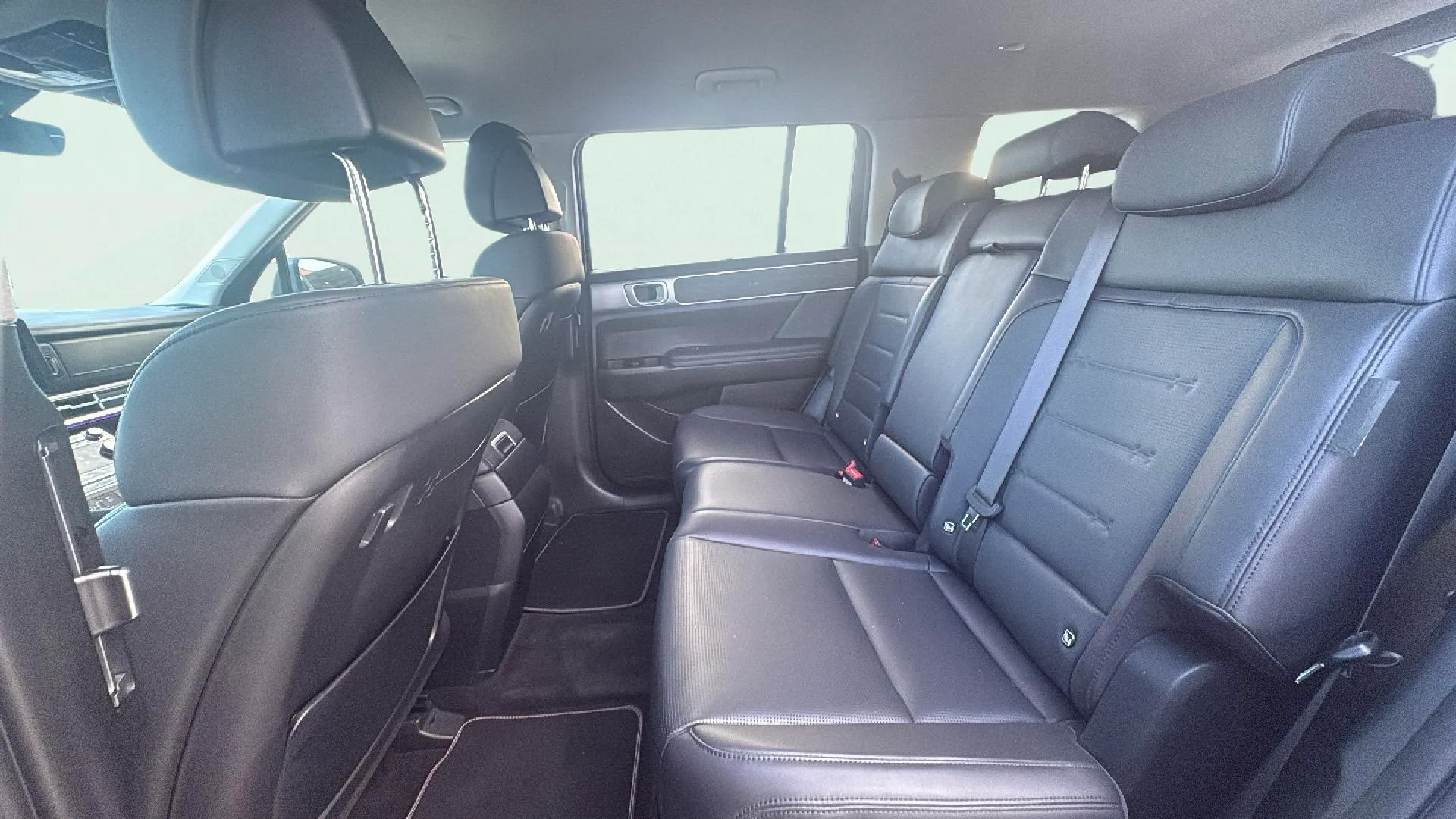 Hyundai Santa Fe PHEV 1.6 T-GDi 4x4 Maxx - foto 17
