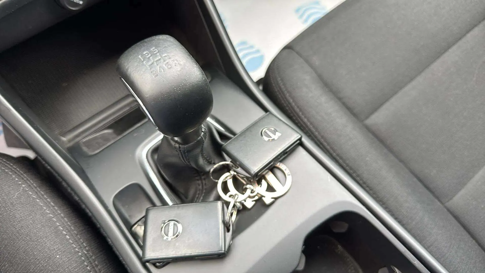 Volvo XC40 1.5 T3 - foto 14