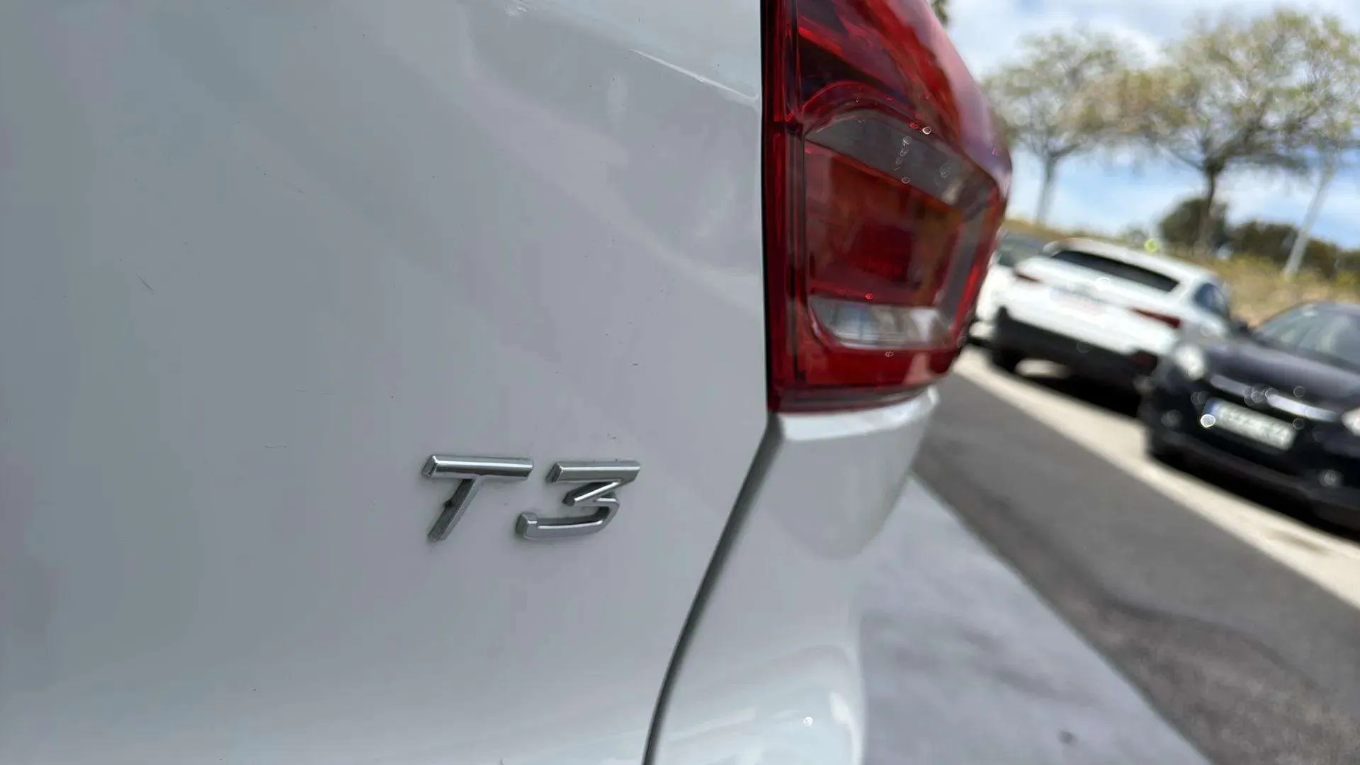 Volvo XC40 1.5 T3 - foto 18