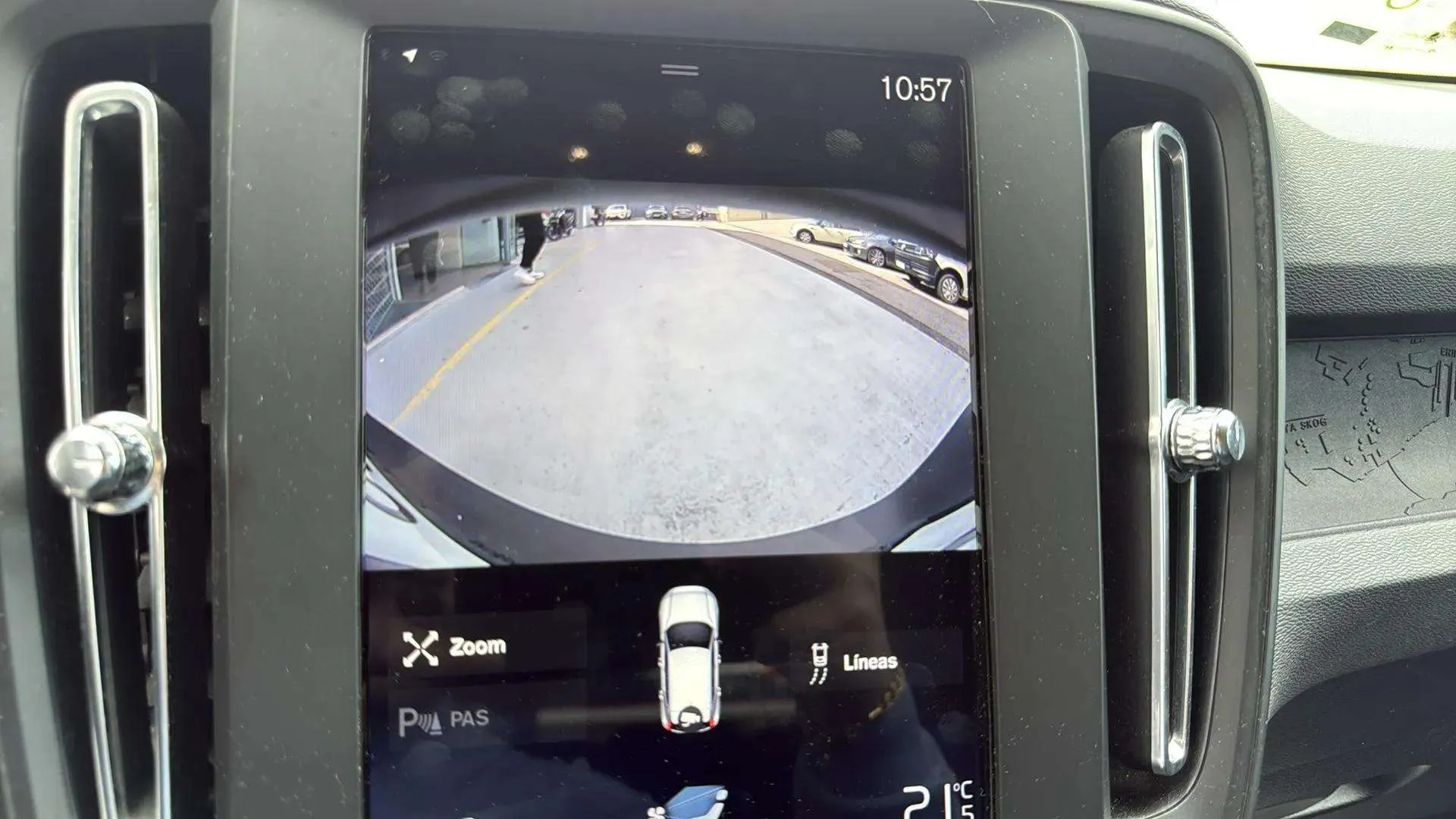 Volvo XC40 1.5 T3 - foto 13