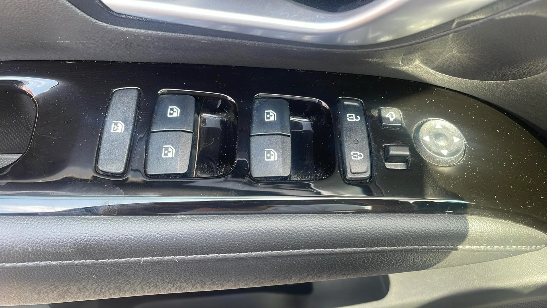 Hyundai Tucson 1.6 CRDi 48V Tecno 2C - foto 34