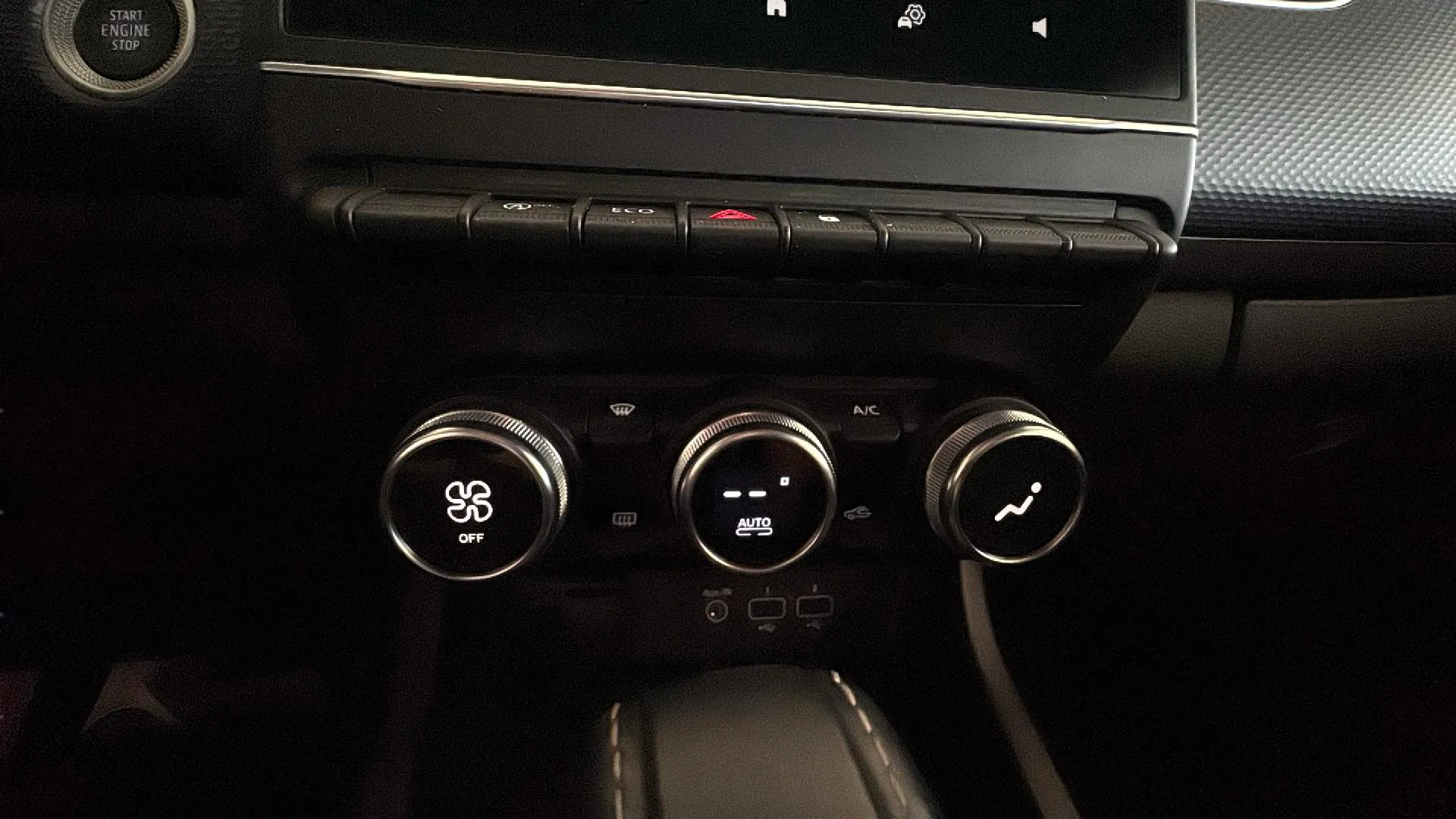 Renault Arkana Evolution TCe EDC mild hybr - foto 13